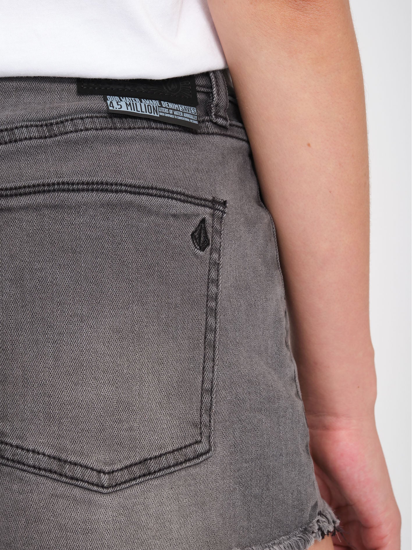 1991 Stoned Denim Short - VINTAGE BLACK - Image 5