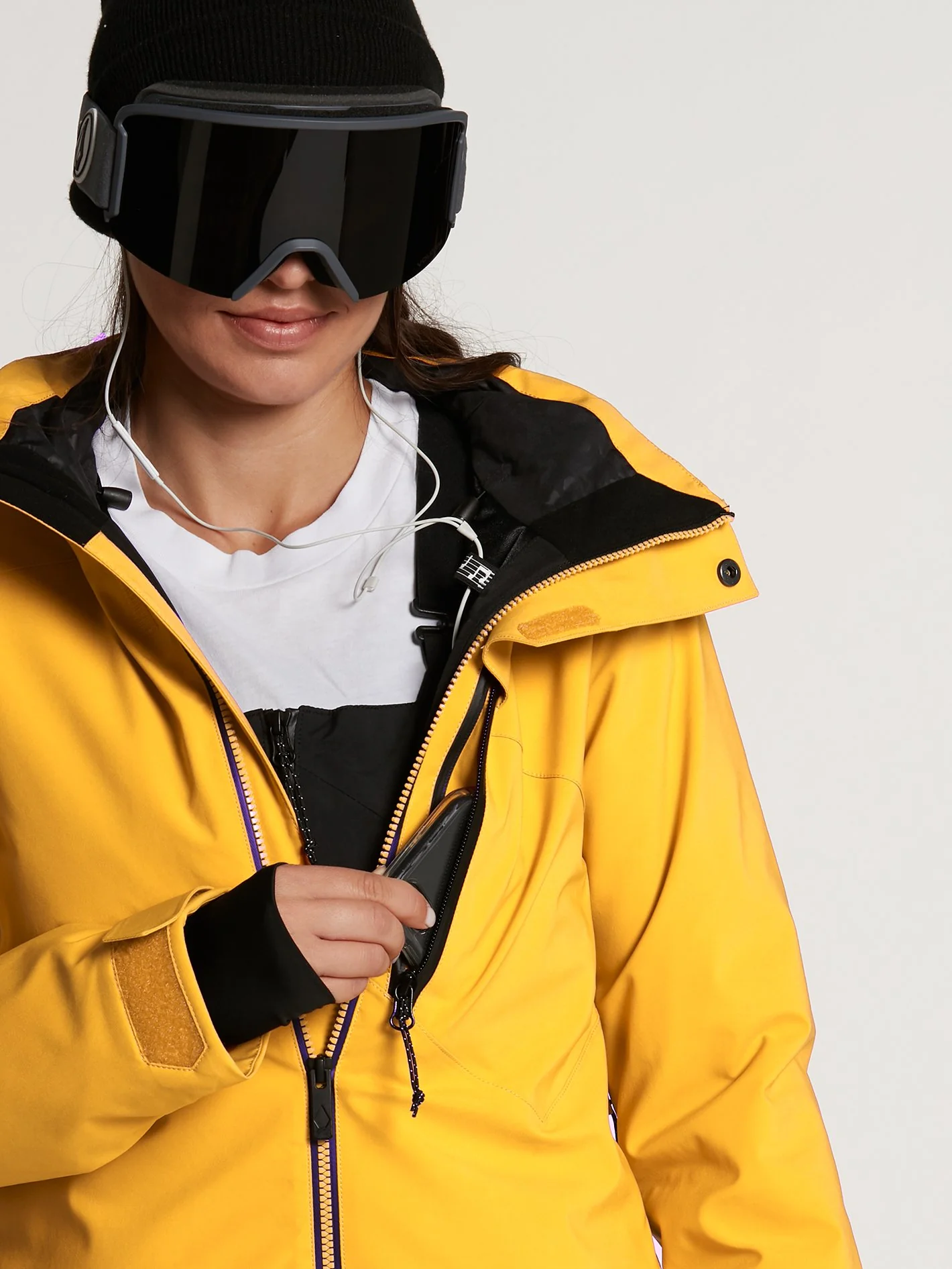 3D Stretch GORE-TEX Jacket - Black - Image 11