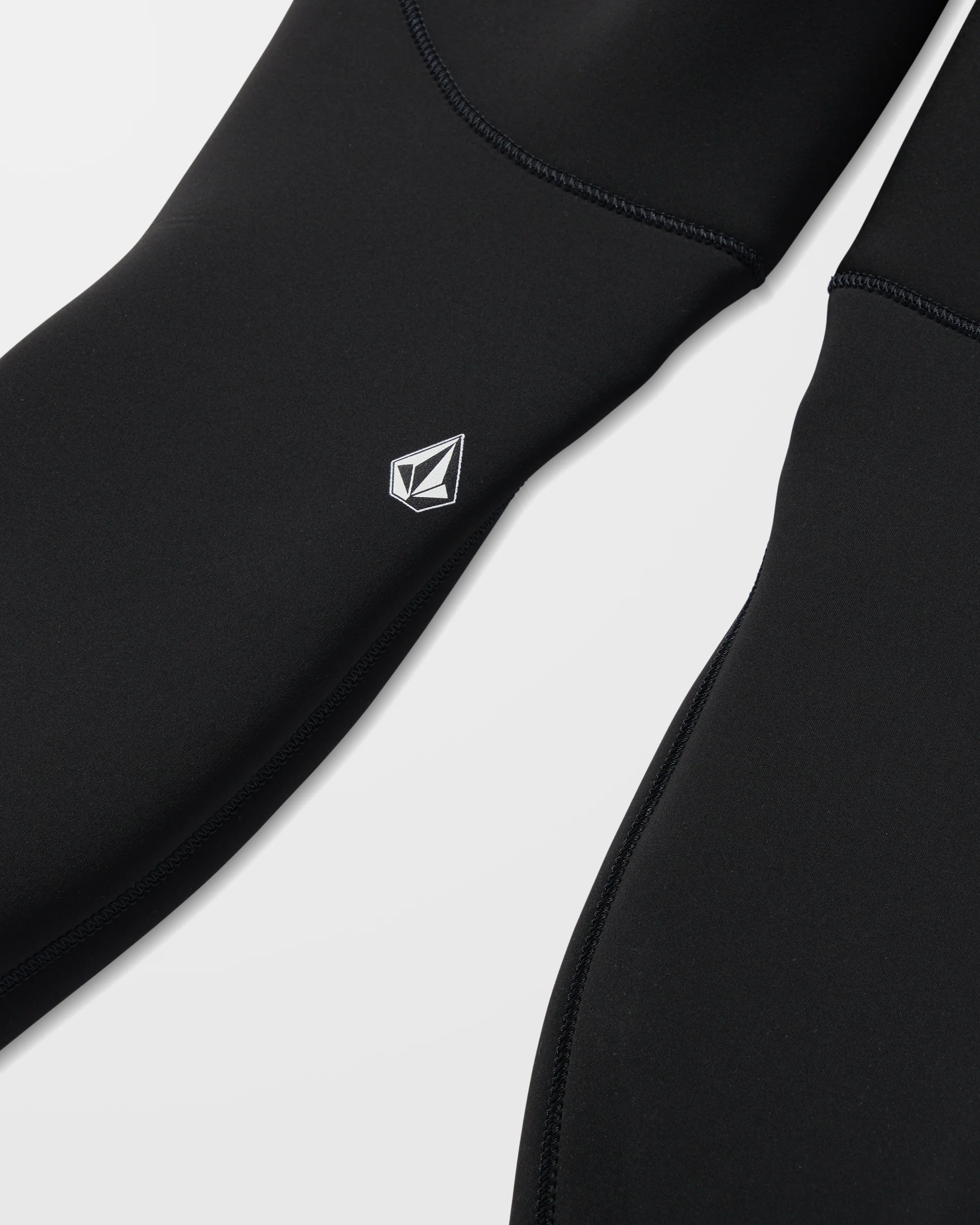 4/3Mm Chest Zip Wetsuit - Black - Image 8