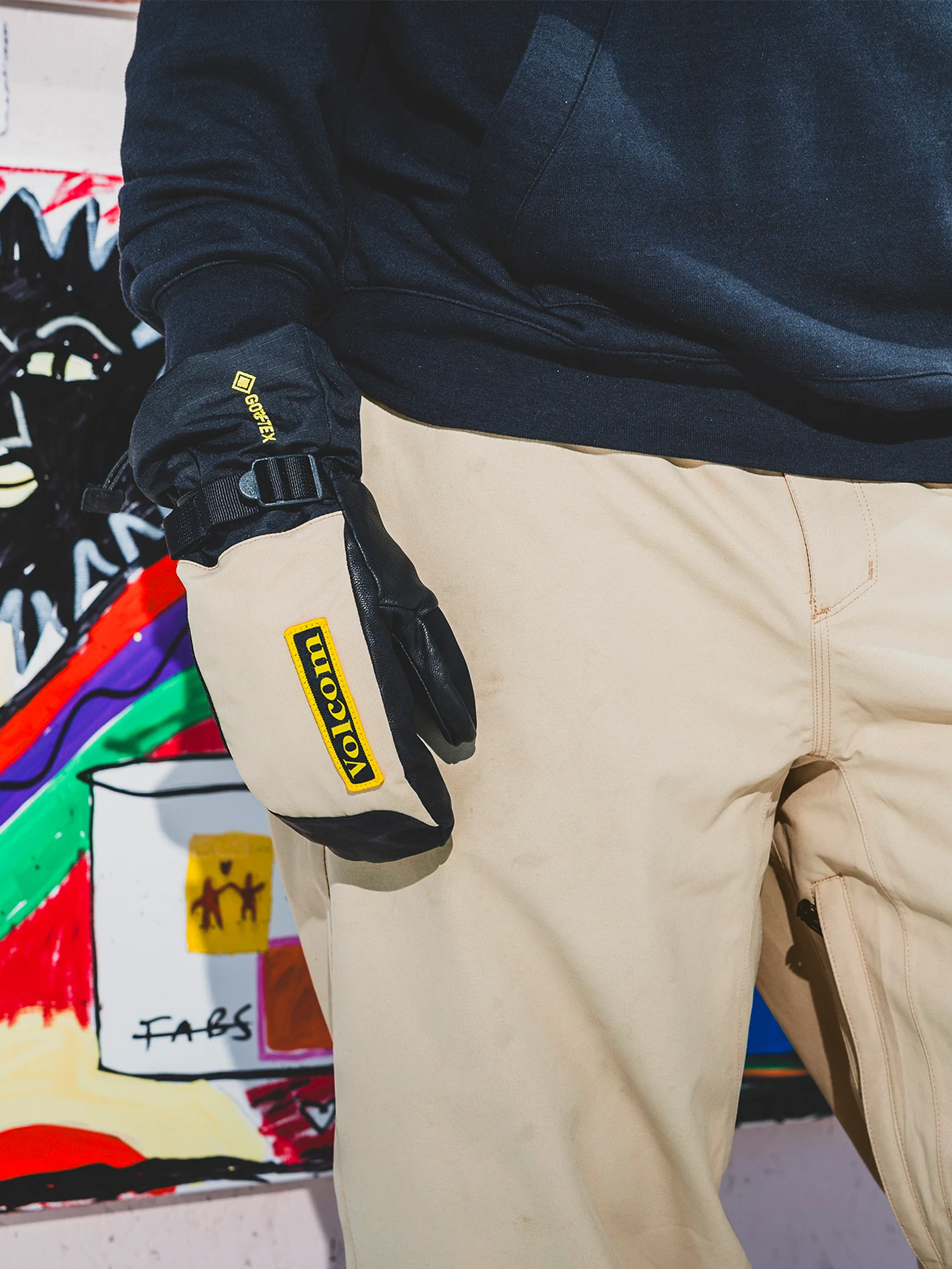 91 Gore-Tex Mittens - KHAKIEST - Image 5