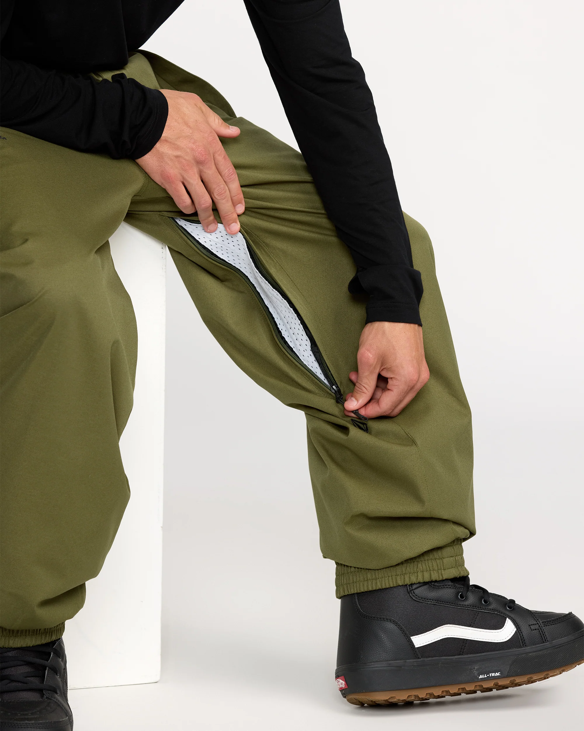 Arthur 20K Trousers - Dark Olive - Image 6