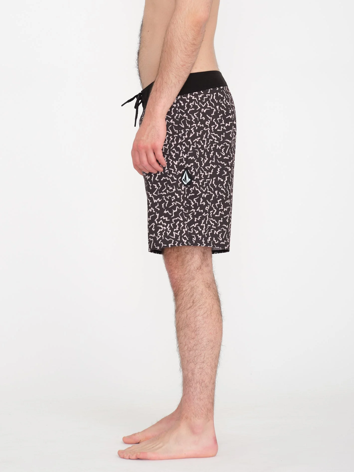Asphalt Beach Mod 18" Boardshort - BLACK - Image 4