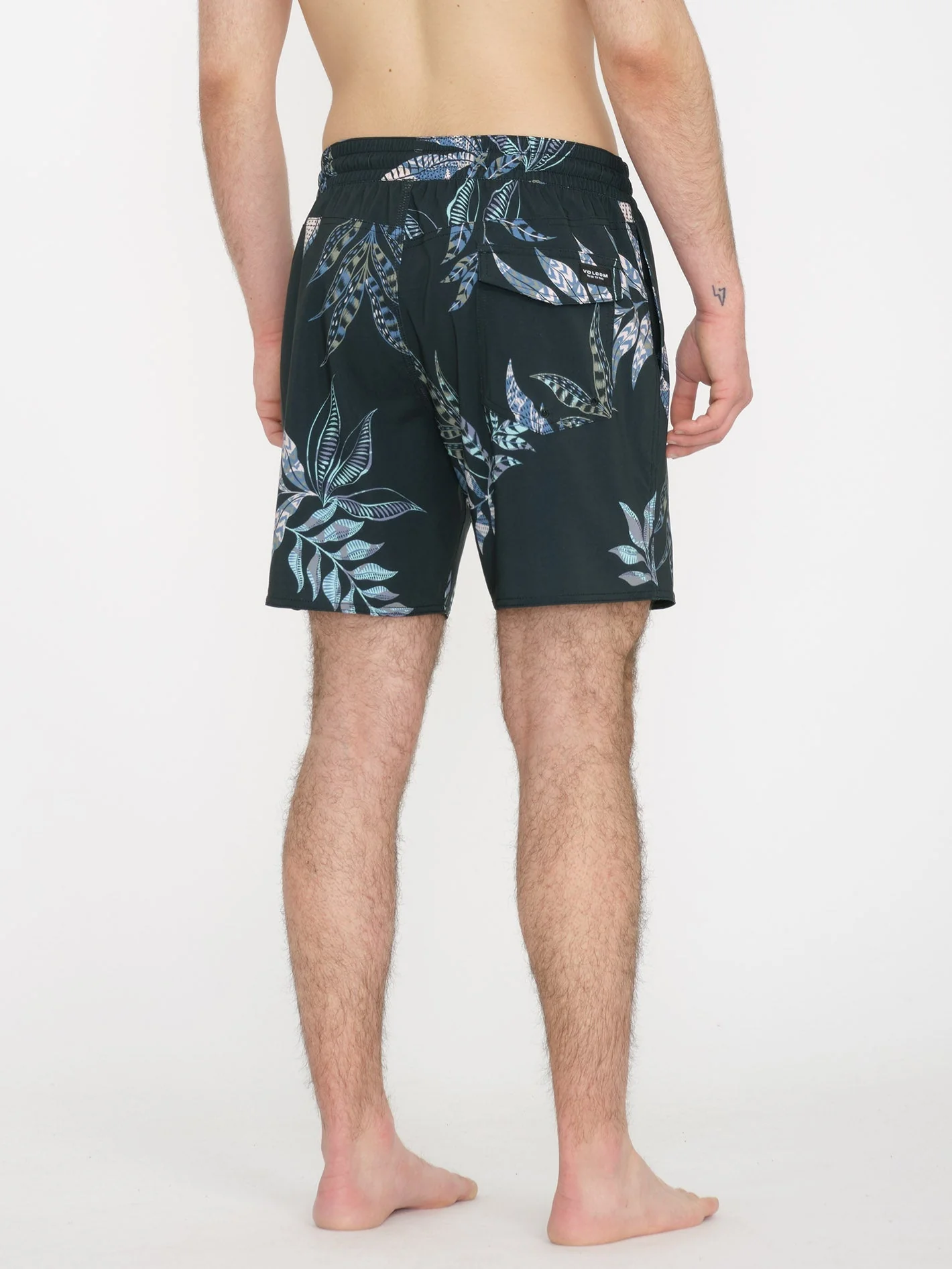 Baffle Trunk 17"Boardshort - BLACK - Image 2
