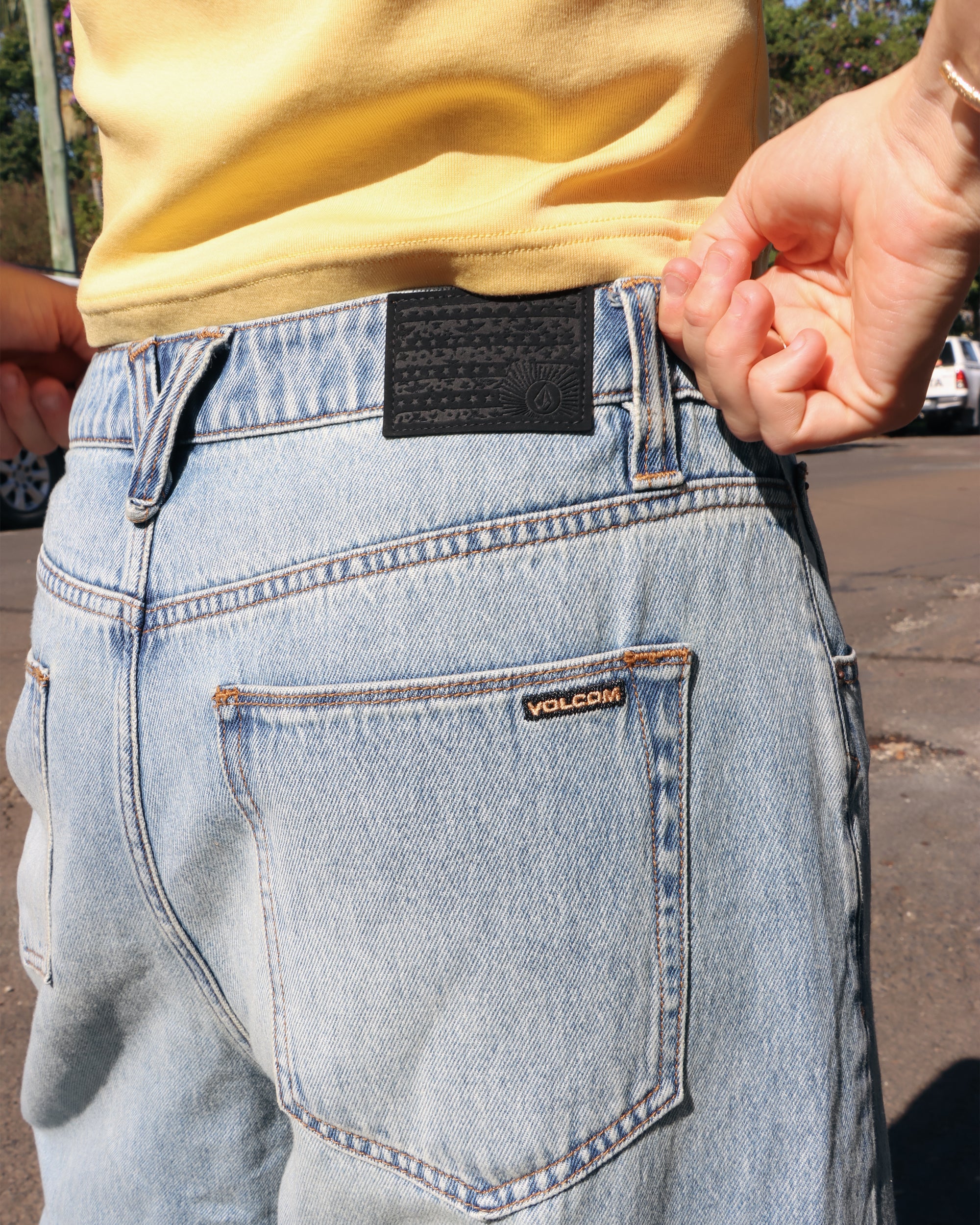 Beeggy Jeans - Dusty Blue Wash - Image 6
