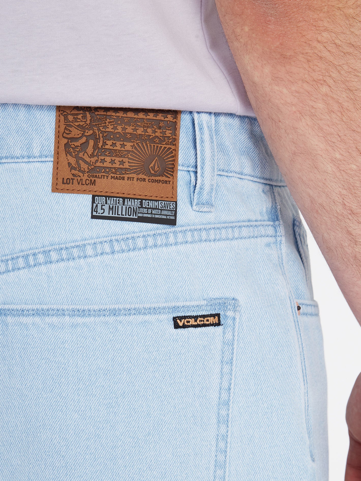 Billow Denim Short - LIGHT BLUE - Image 8