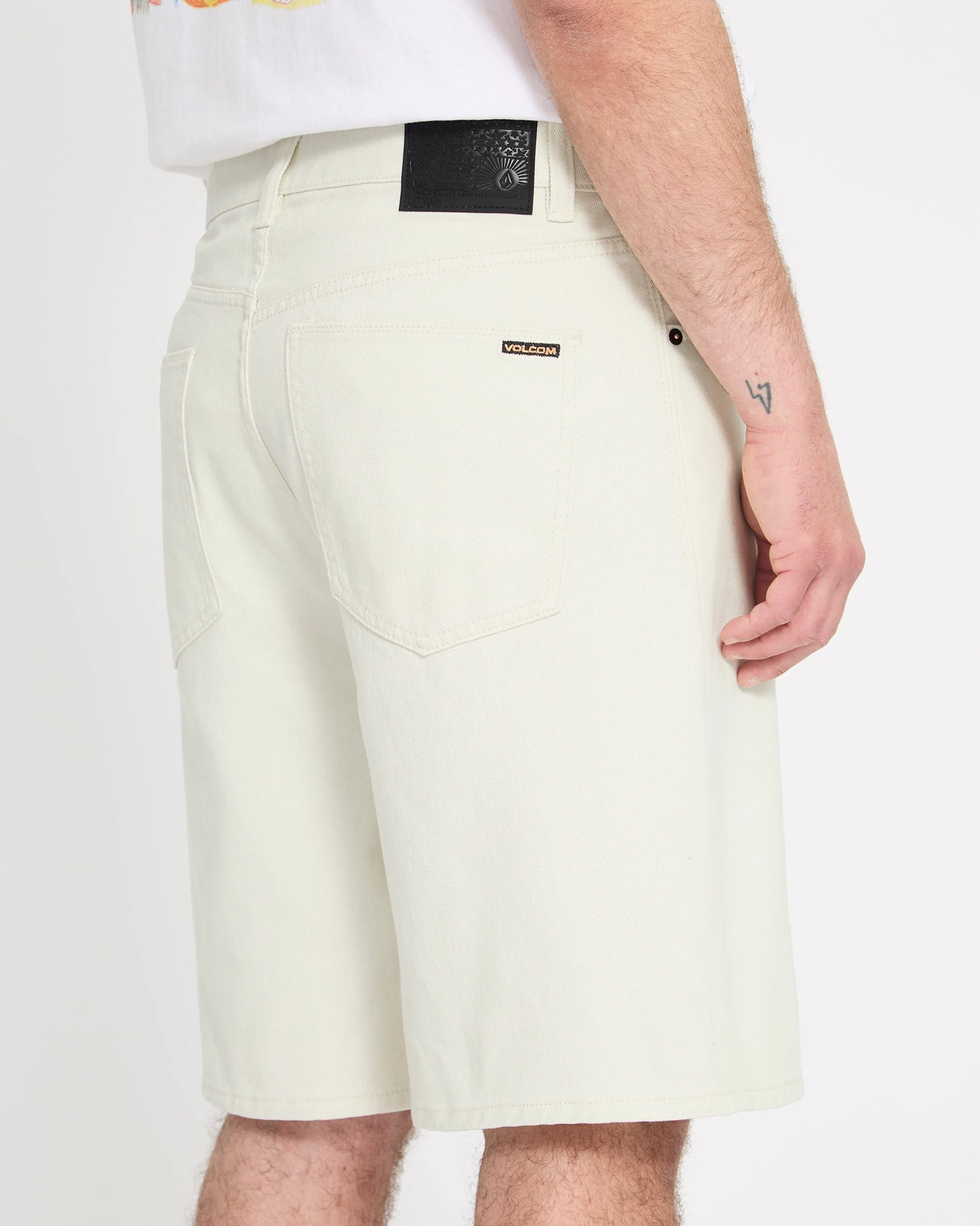 Billow 22" Denim Short - Dirty White - Image 6