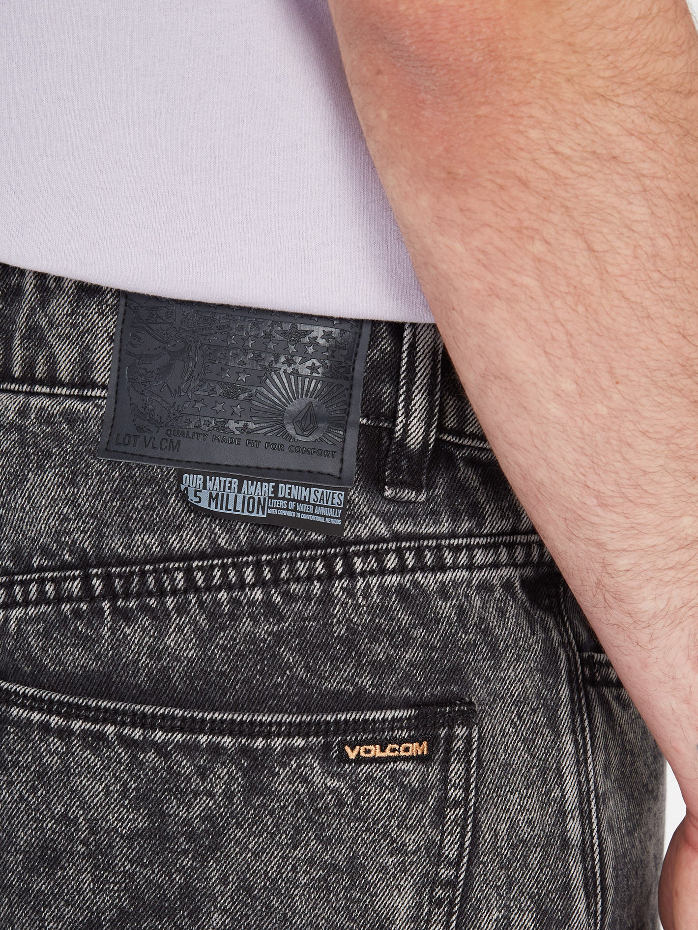 Billow Tapered Jeans - LIGHT ACID BLACK - Image 3