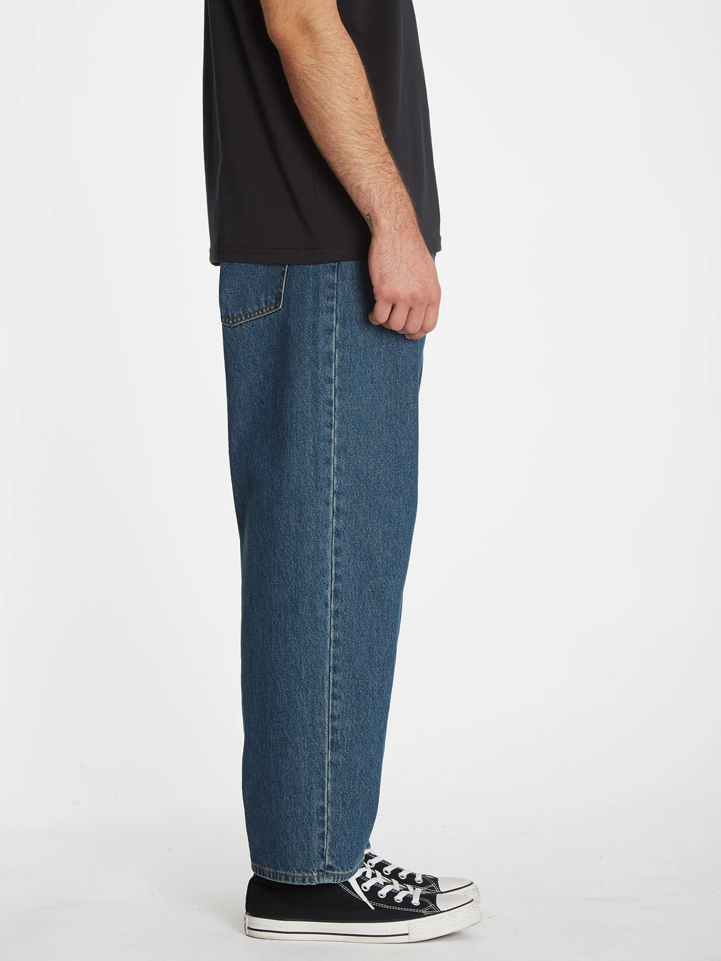 Billow Tapered Jeans - INDIGO RIDGE WASH - Image 5