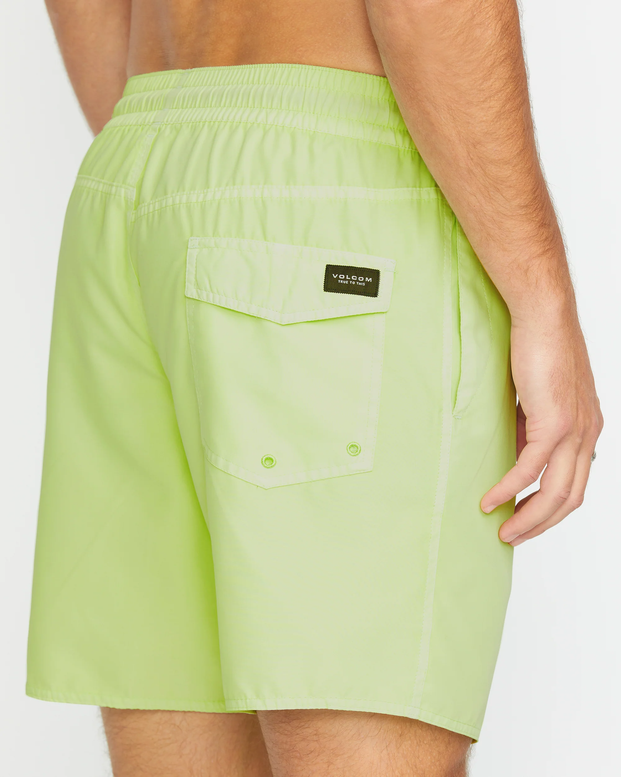 Center Trunk 17" Boardshort - MIST GREEN - Image 4
