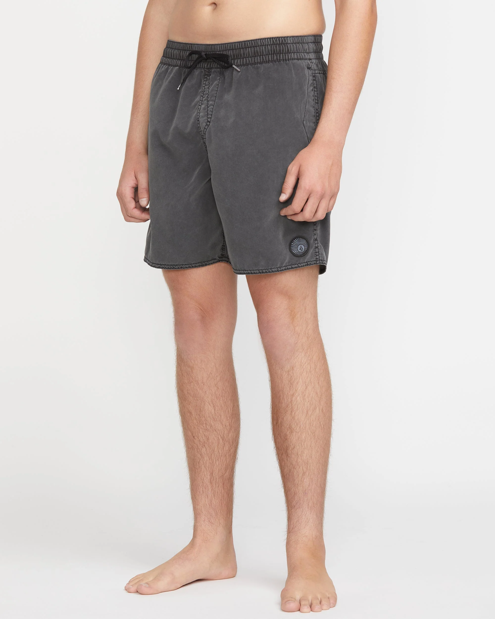 Center Trunk 17" Boardshort - Black - Image 5