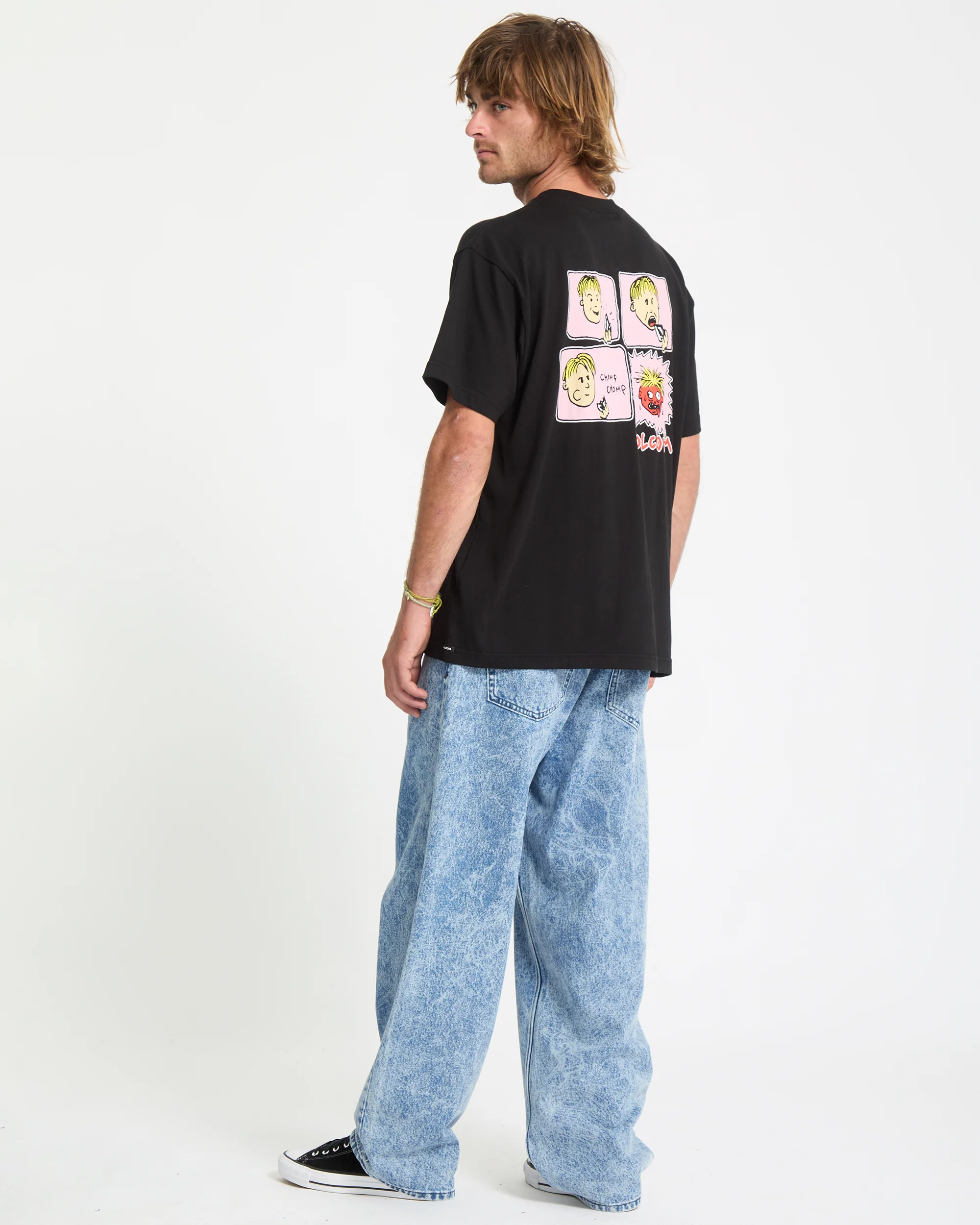 Chomp Chomp T-Shirt - Black - Image 4