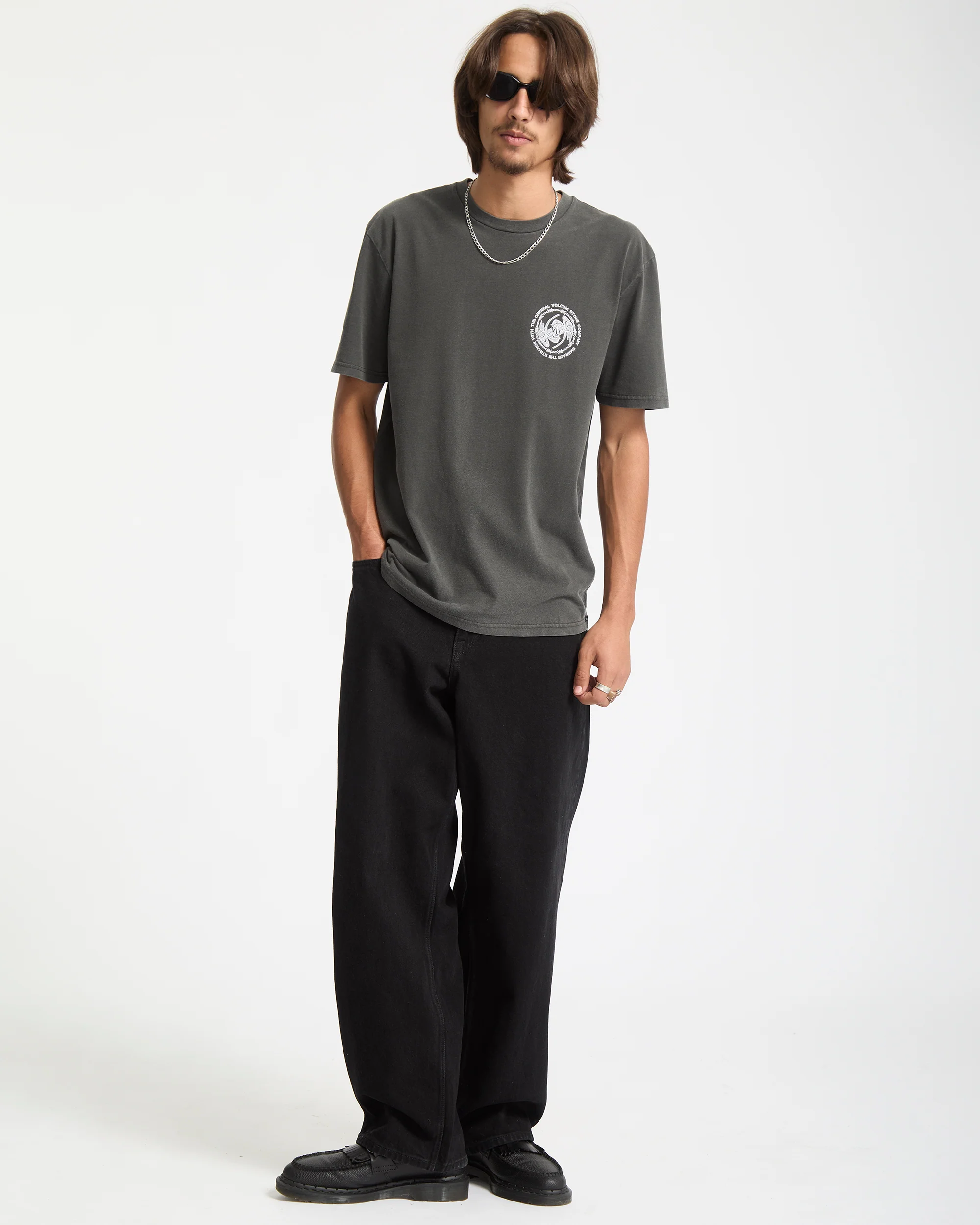 Circlepalm T-Shirt - Black - Image 4
