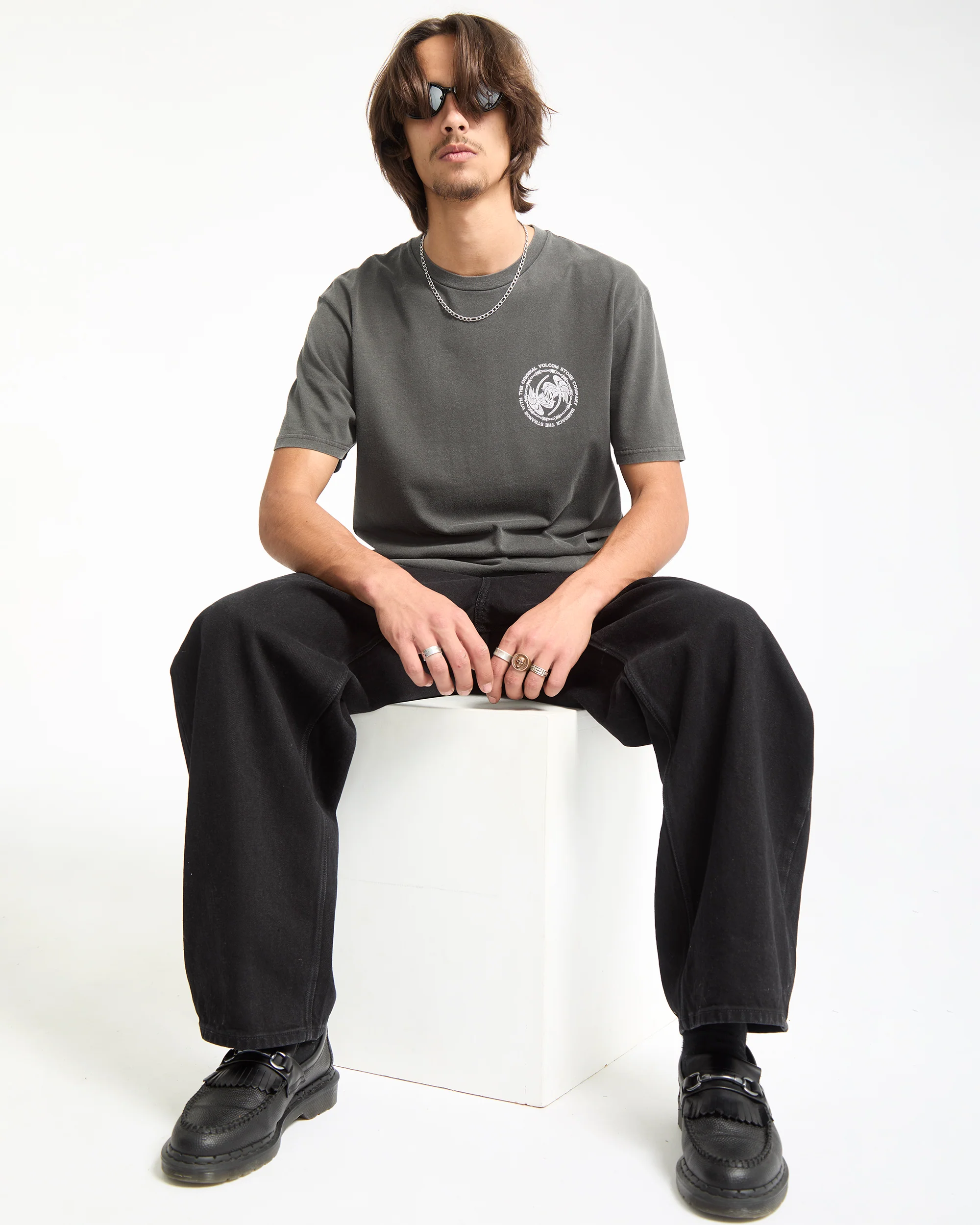 Circlepalm T-Shirt - Black - Image 6