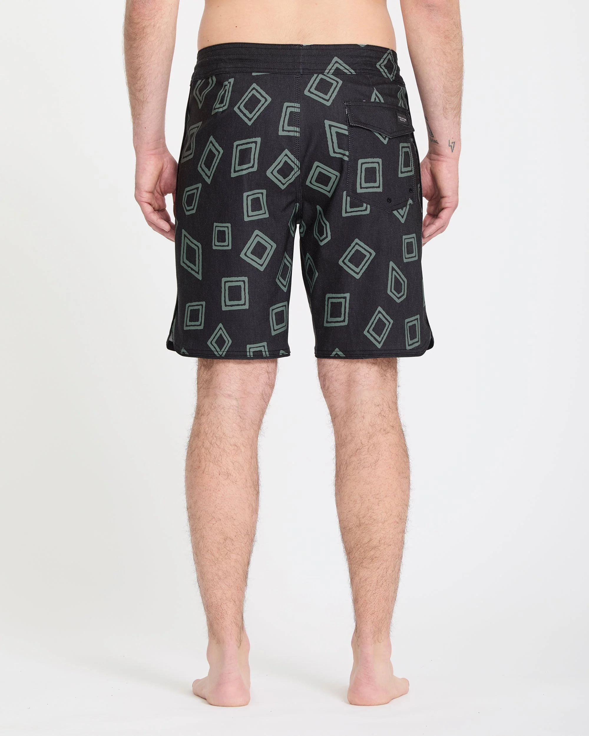 Contact Scallop Stoney 19" Boardshort - Black - Image 2