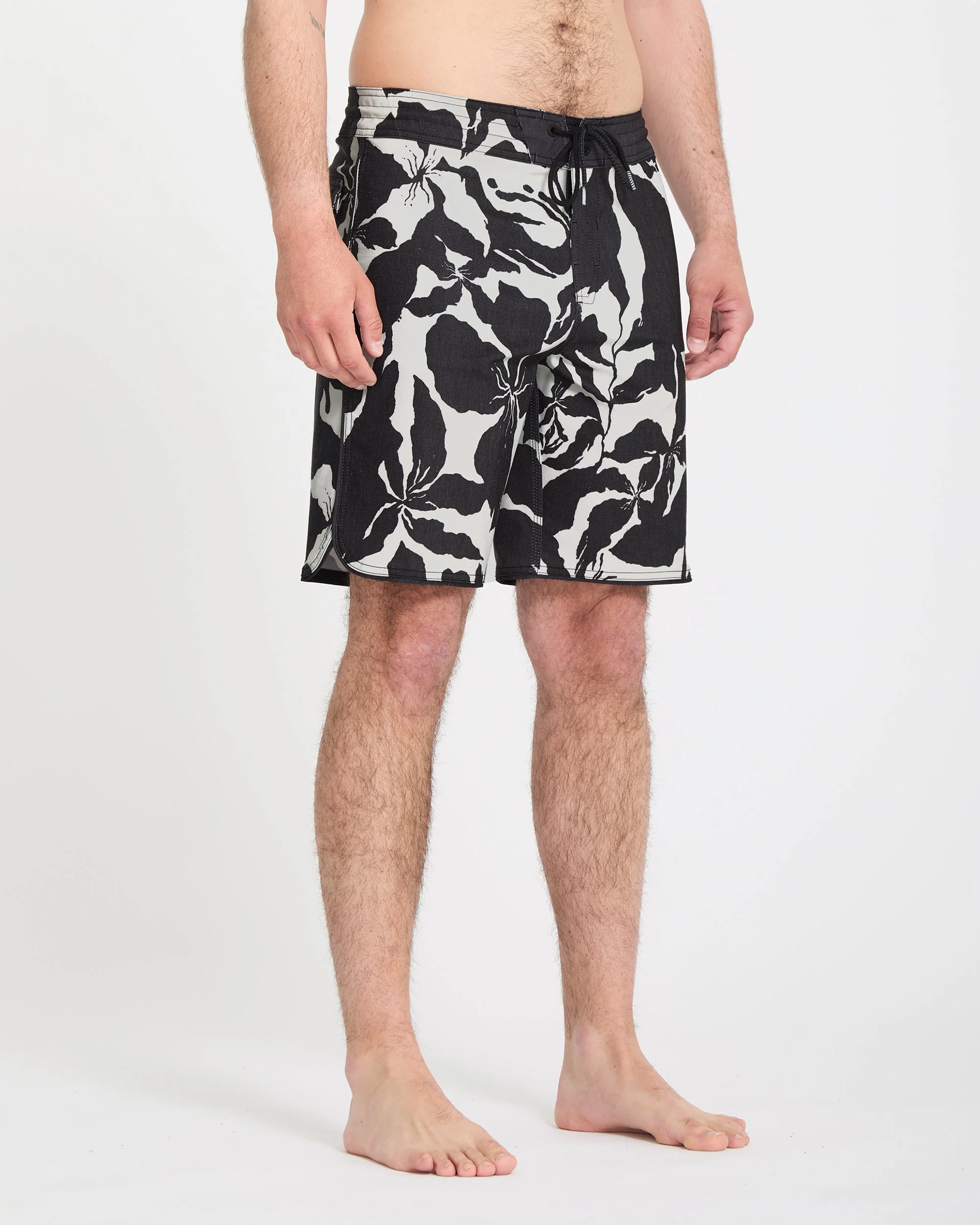 Contact Scallop Stoney 19" Boardshort - Off White - Image 5