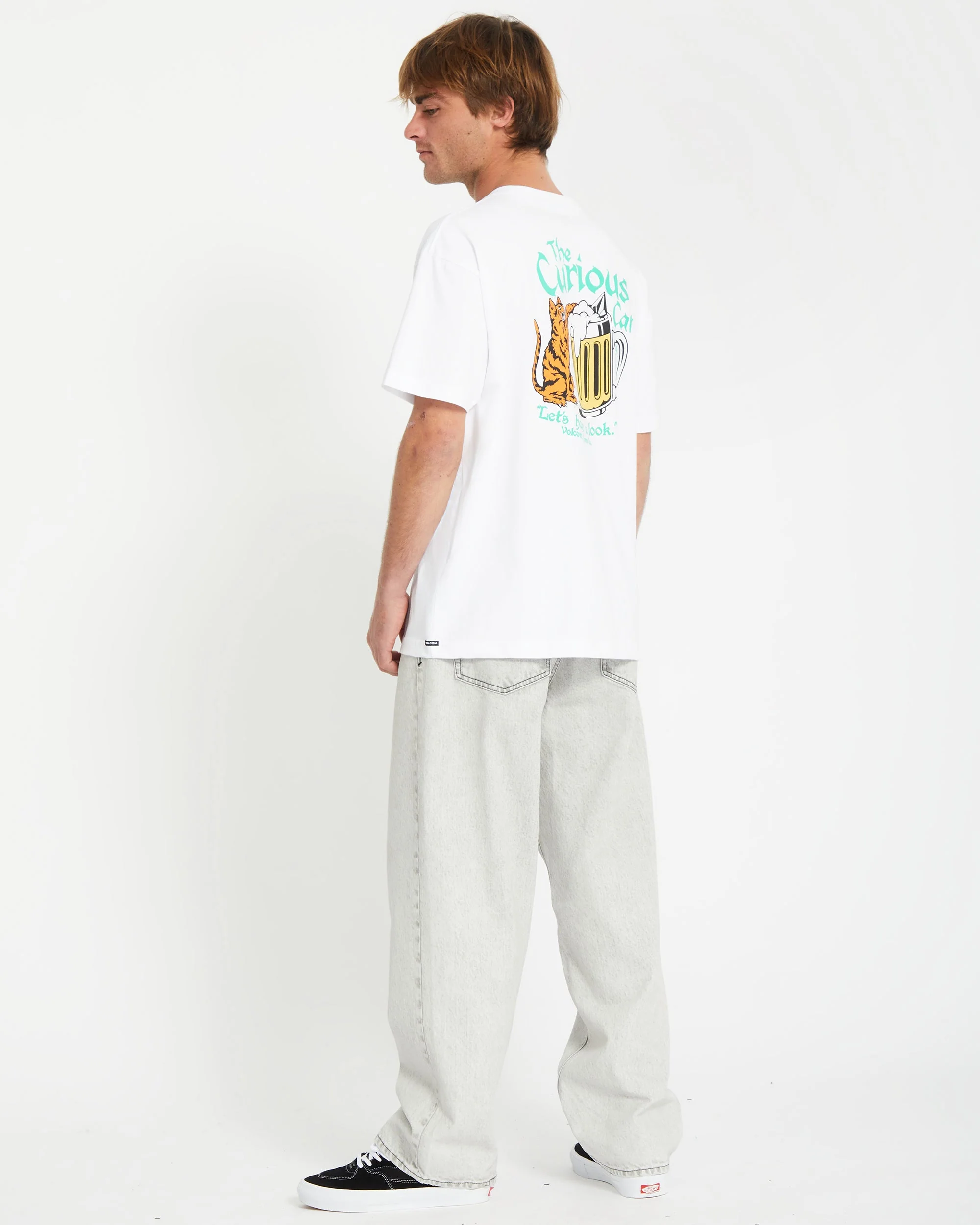 Curious Cat T-shirt - WHITE - Image 8