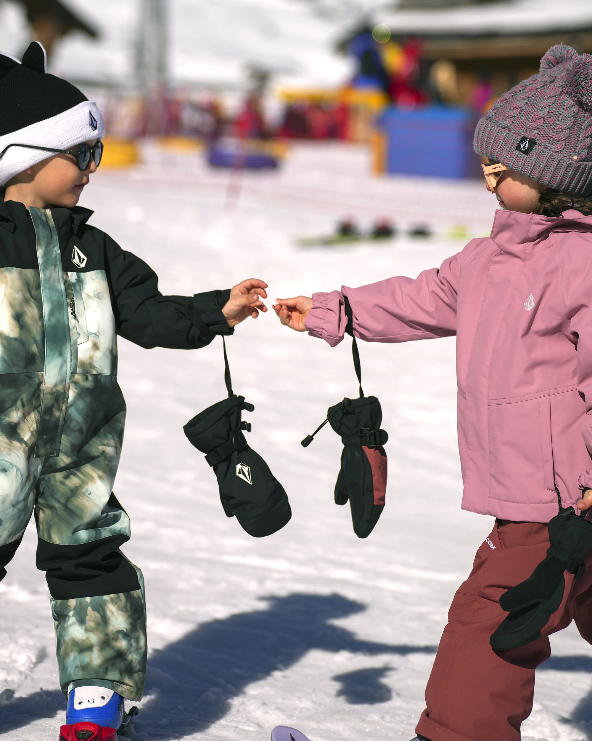 Day Saver Youth Mittens - Black - Image 3