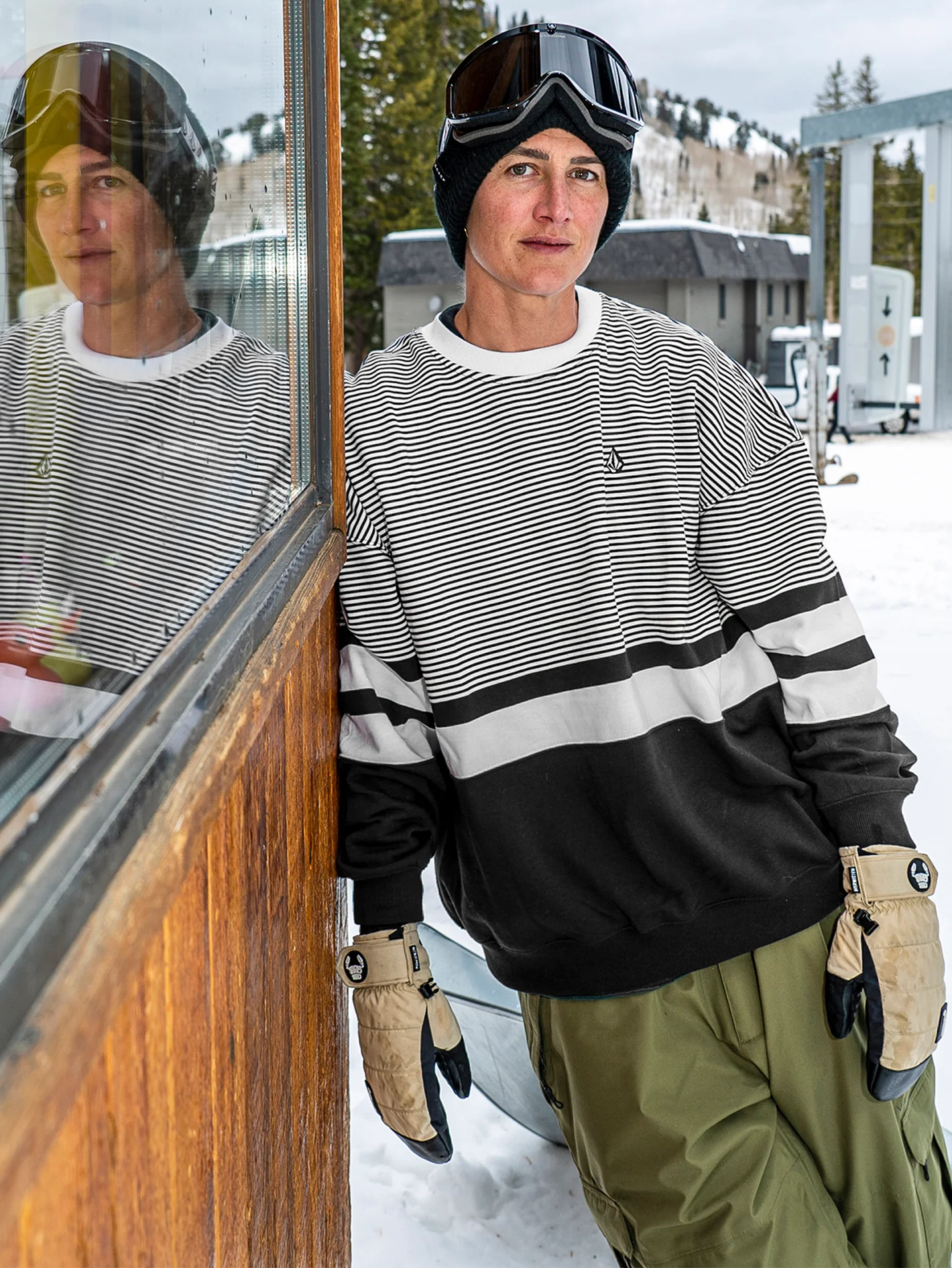 Des Sweatshirt - BLACK - Image 5