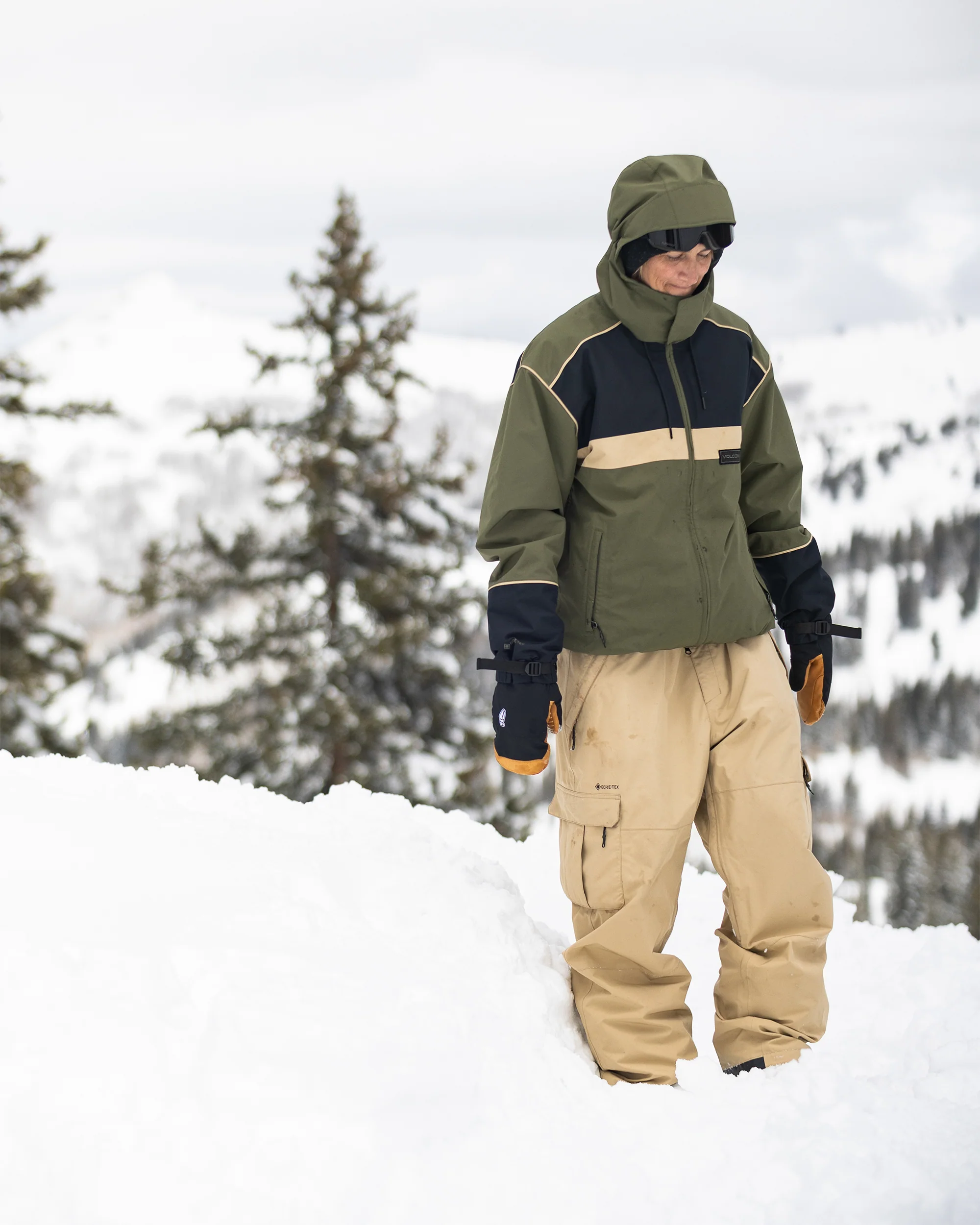 Dlm Gore-Tex Trousers - Sand - Image 14
