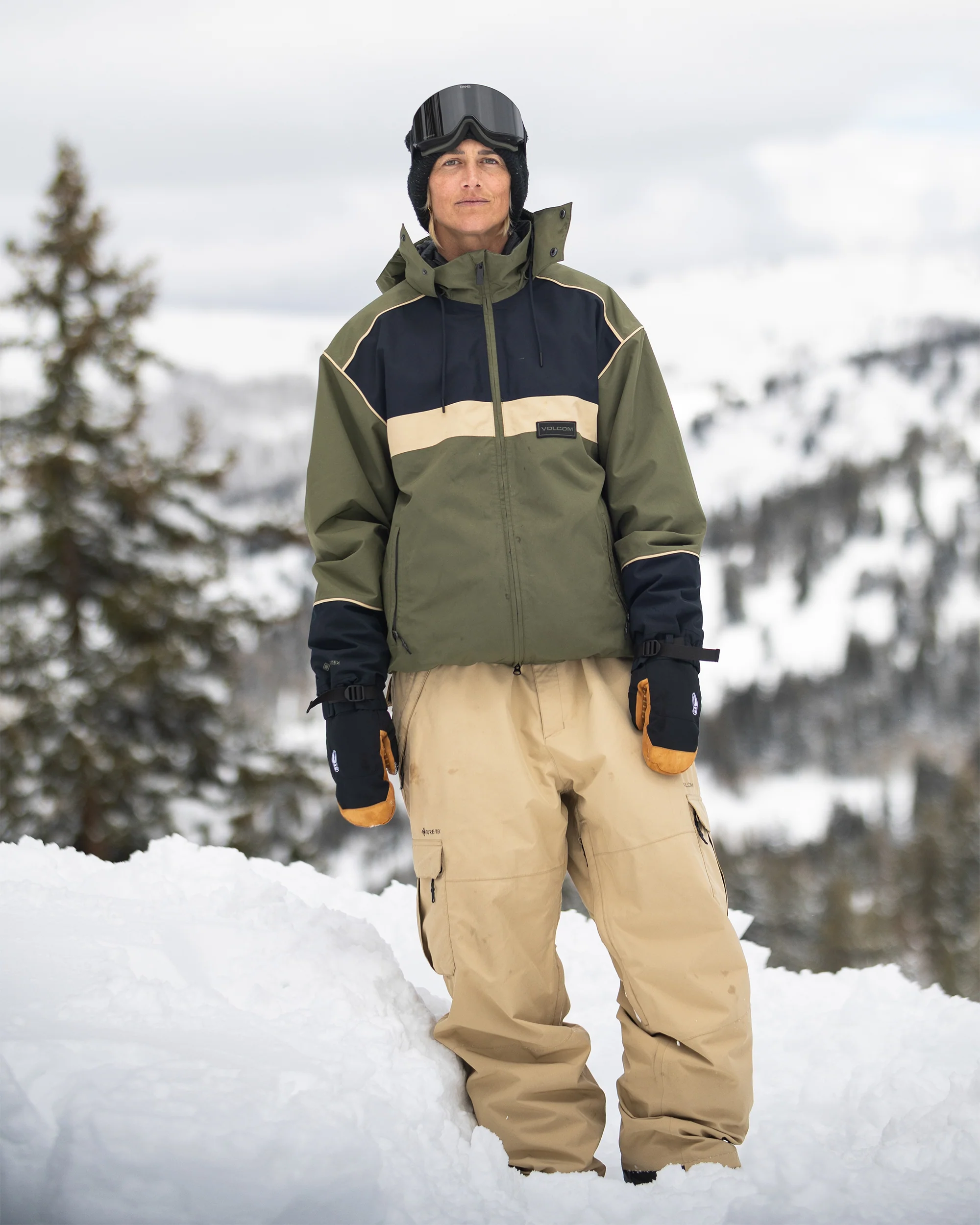 Dlm Gore-Tex Trousers - Sand - Image 15