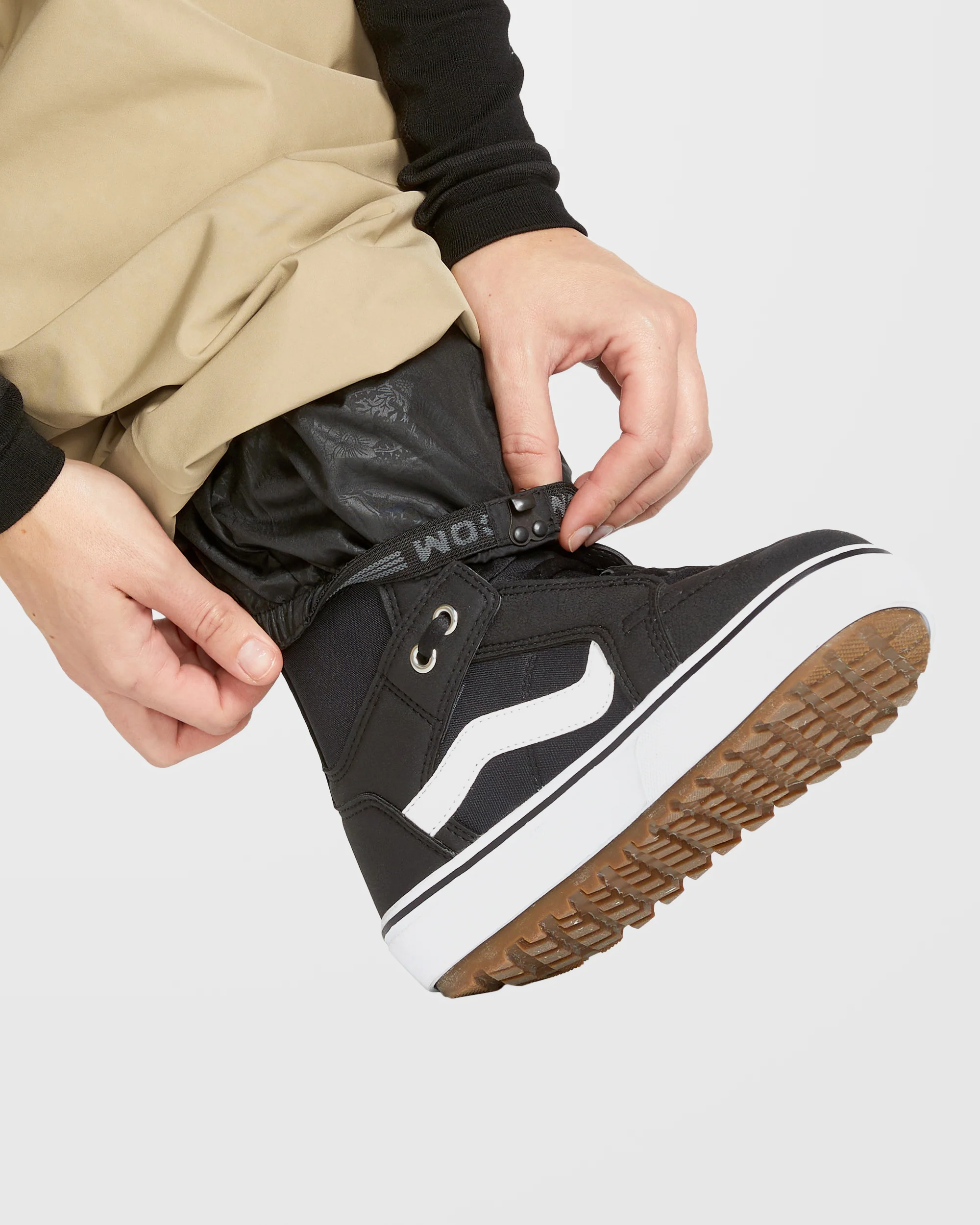 Dlm Gore-Tex Trousers - Sand - Image 9