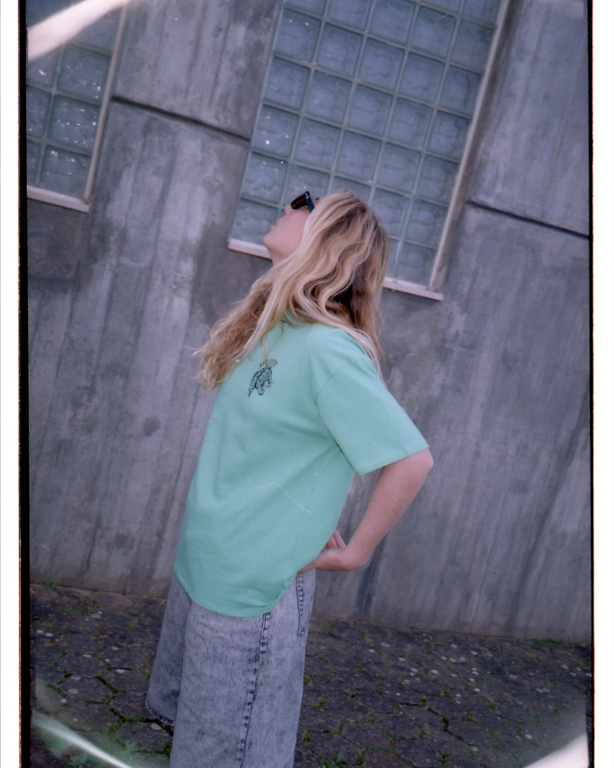 Downtown T-shirt - JADE - Image 6