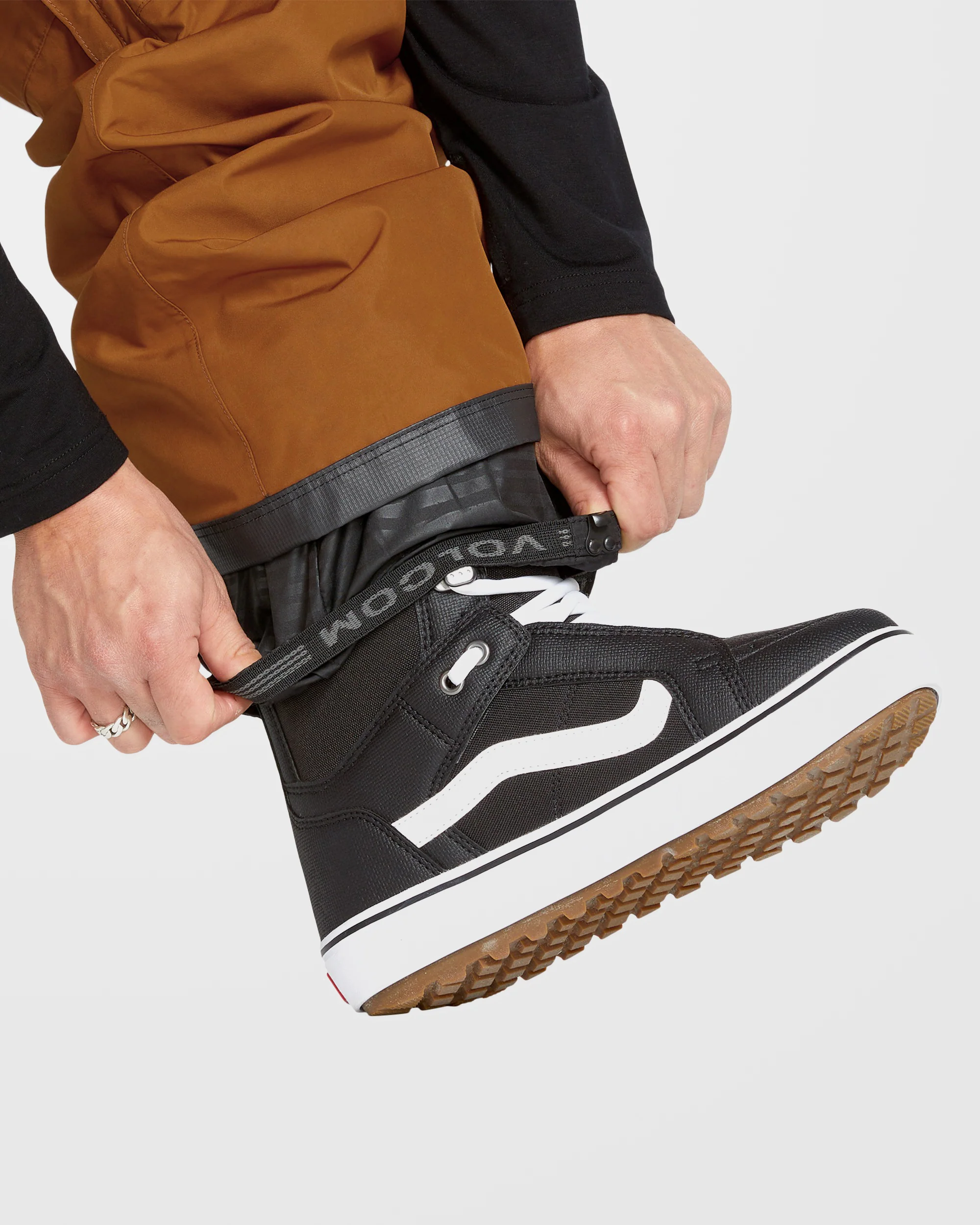 Dua Gore-Tex Trousers - Caramel - Image 9