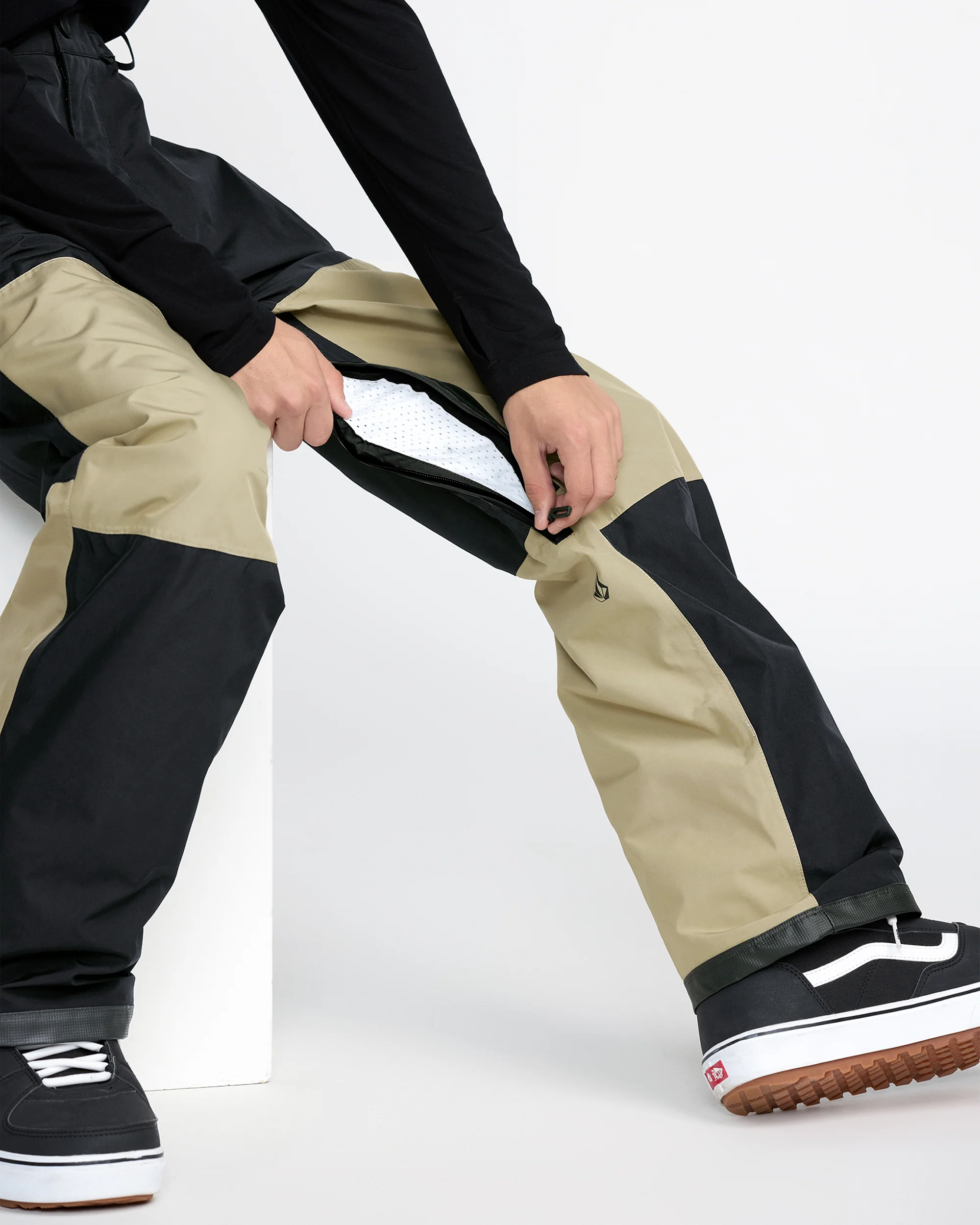 Dua Gore-Tex Trousers - Moss Green - Image 5