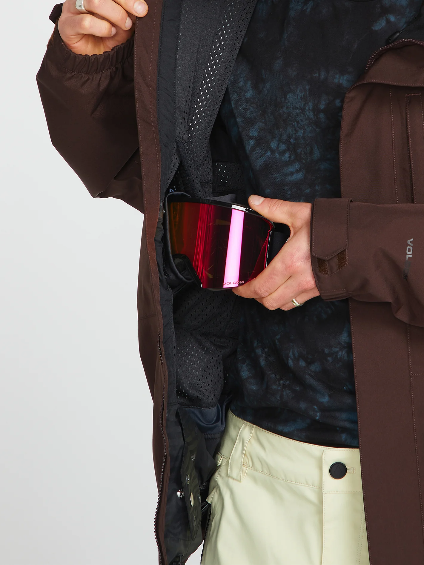 Dua Insulated Gore-Tex Jacket - Brown - Image 11