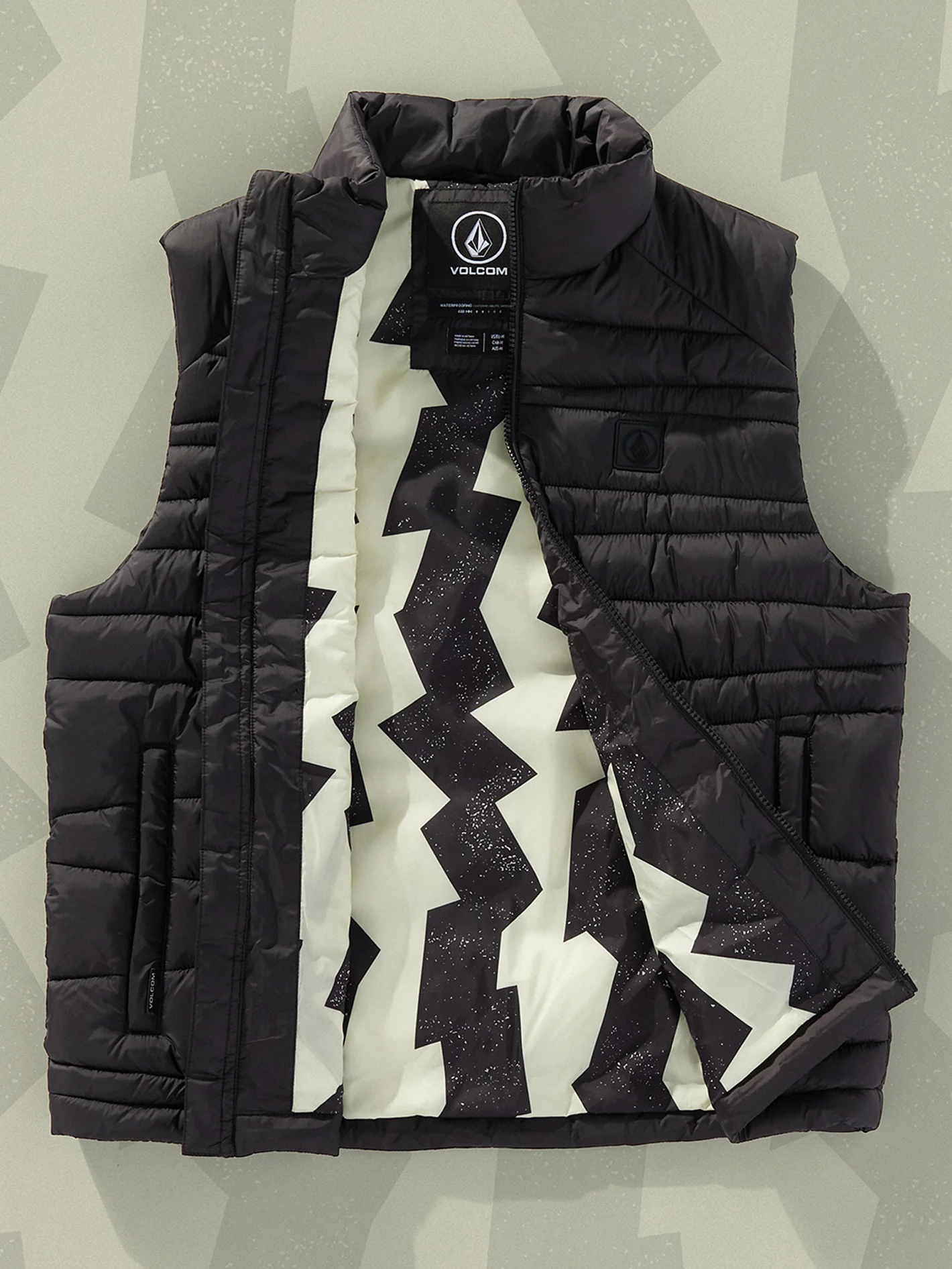 Earth Tripper Puff Vest - BLACK - Image 12