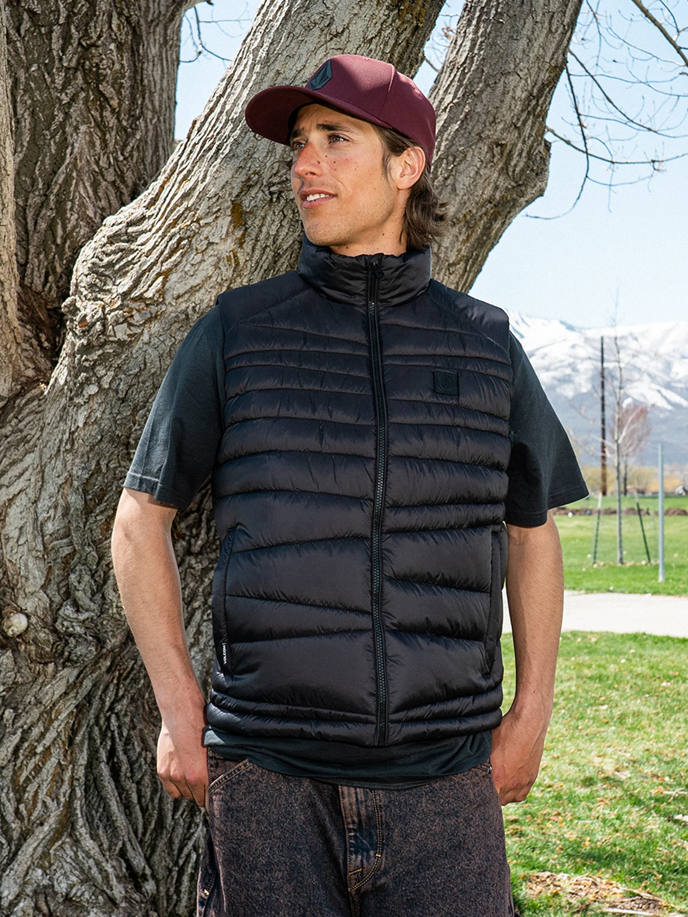 Earth Tripper Puff Vest - BLACK - Image 6
