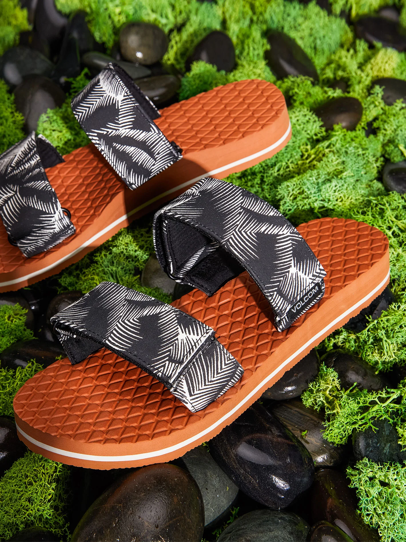 Eco Recliner Slide Sandals - SAND - Image 2