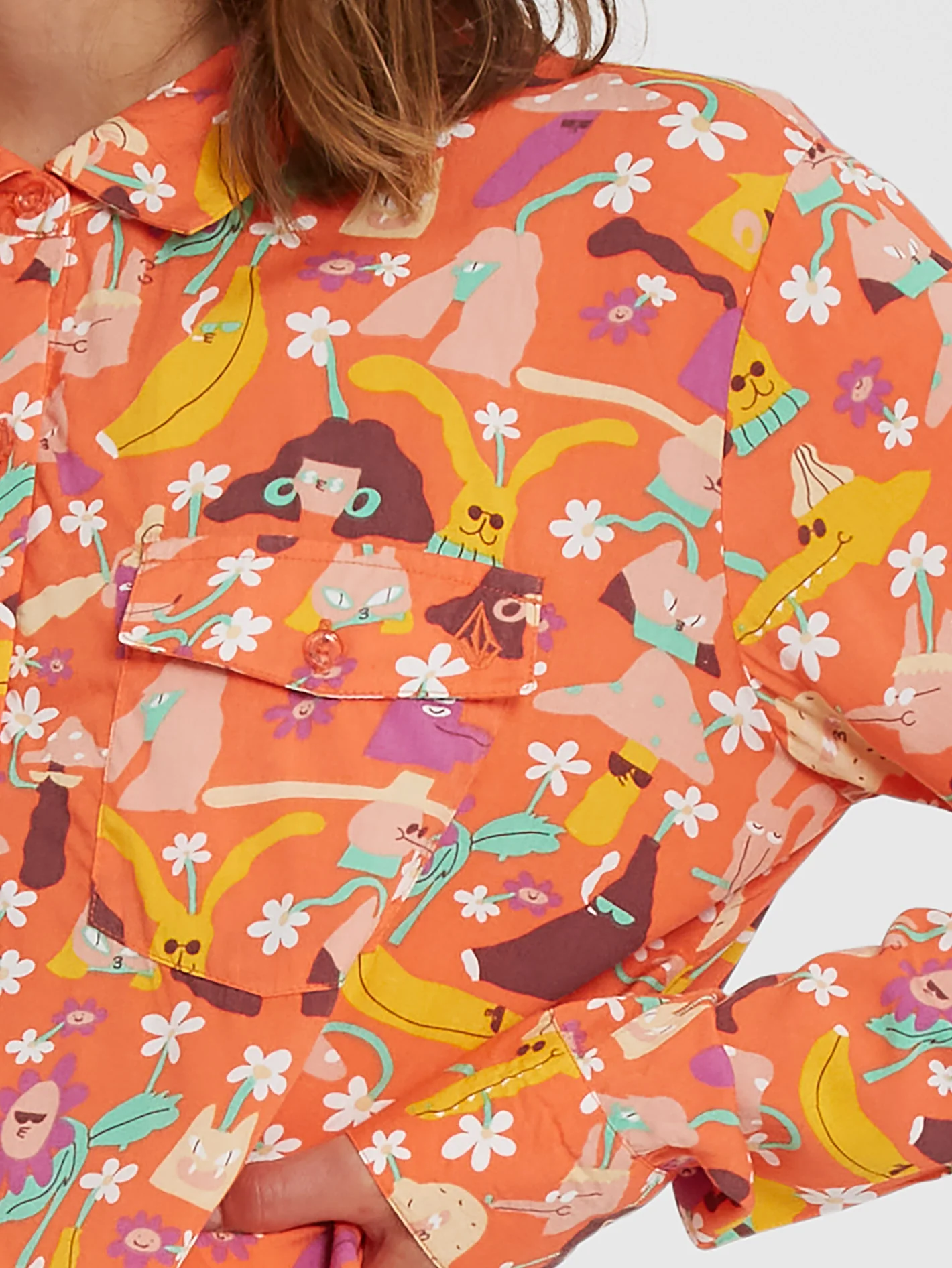 Egle Zvirblyte Shirt - LIVING CORAL - Image 3