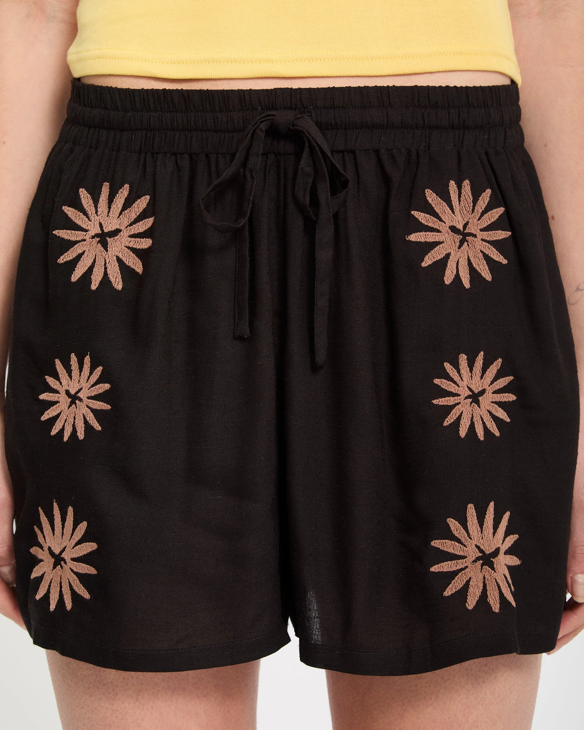 Midnite Ramble Short - Vintage Black - Image 4