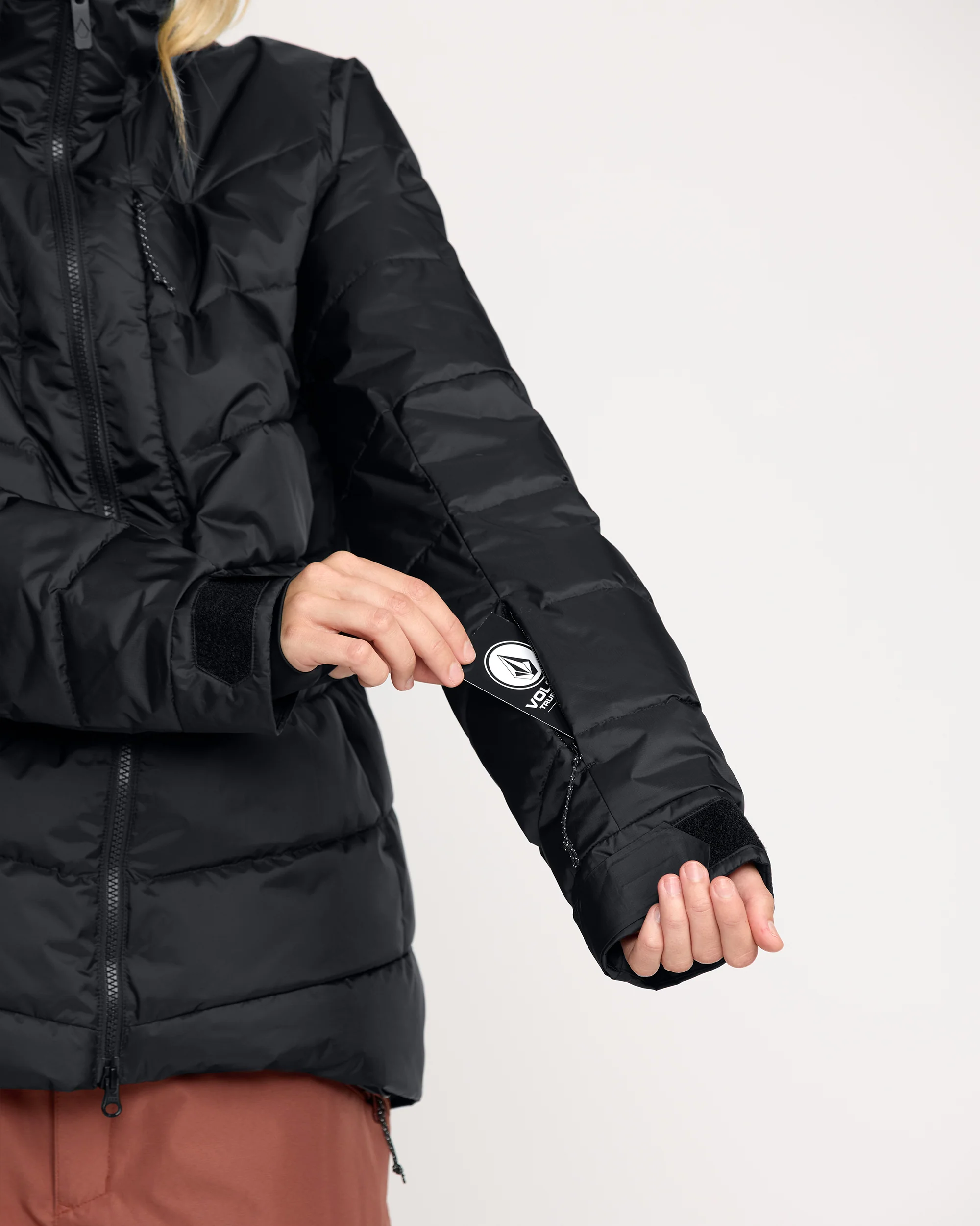 Estes Puff Jacket - Black - Image 7