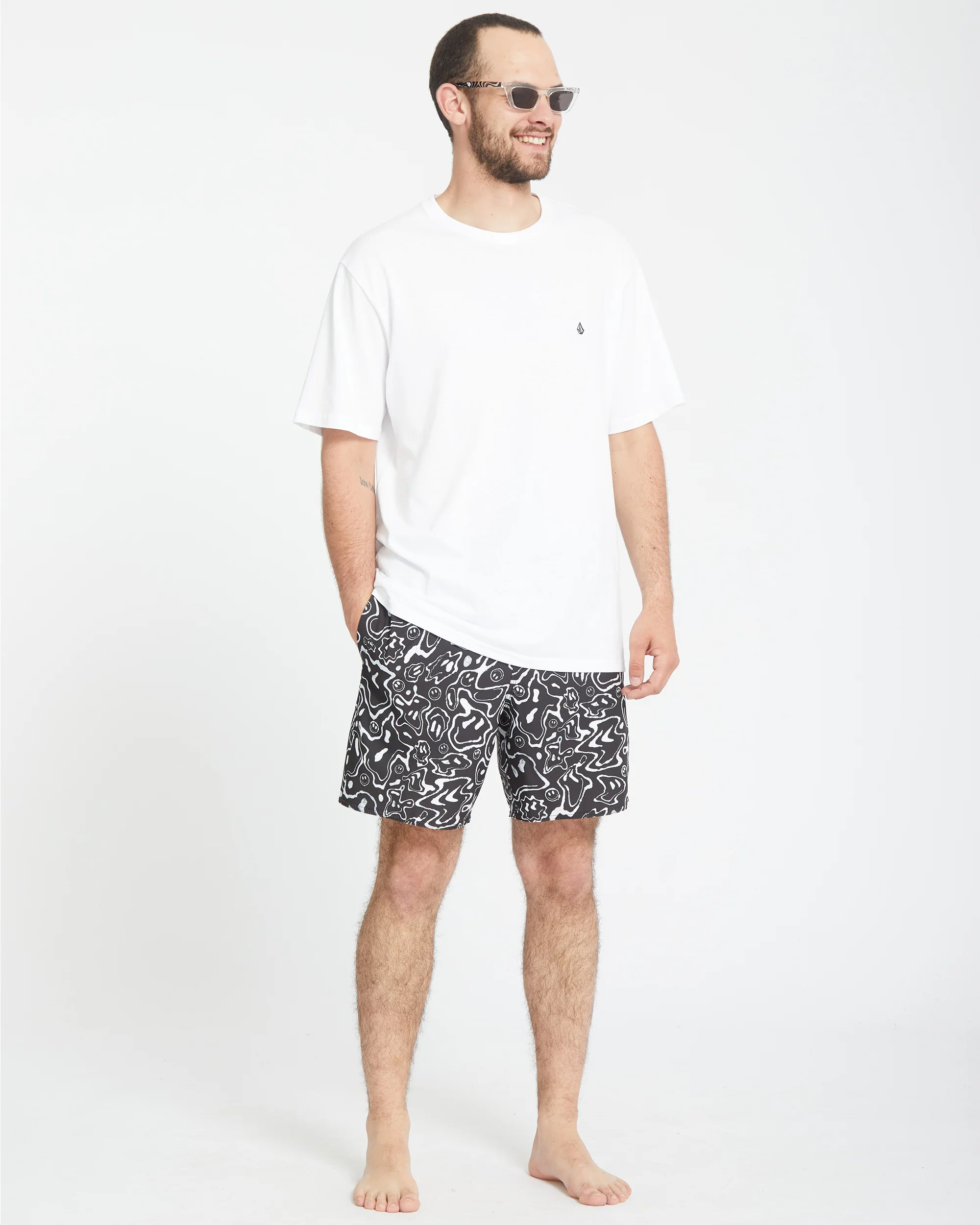 Filip Rygalski Smile Trunk 17" Boardshort - BLACK - Image 6
