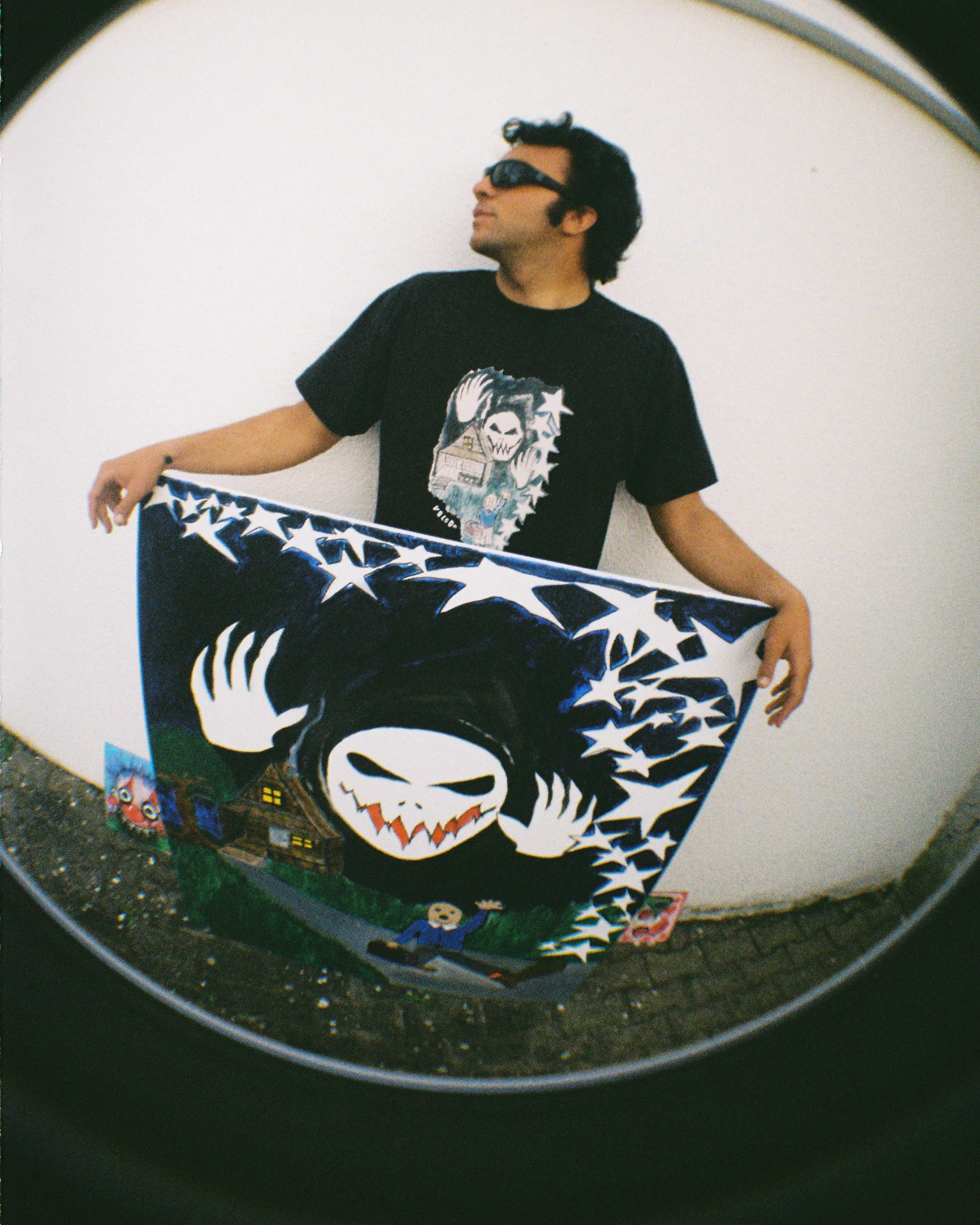 Issam Auptel T-Shirt - Black - Image 4