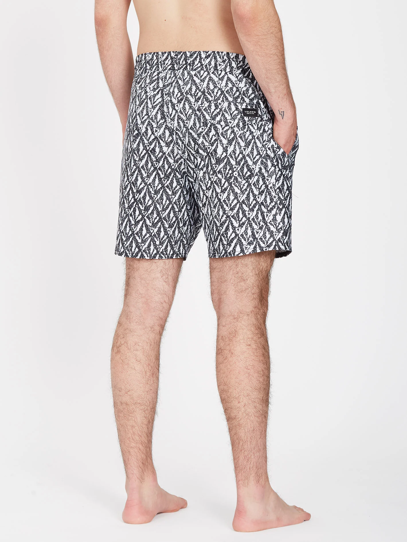 Justin Hager 17" Trunk - WHITE - Image 2