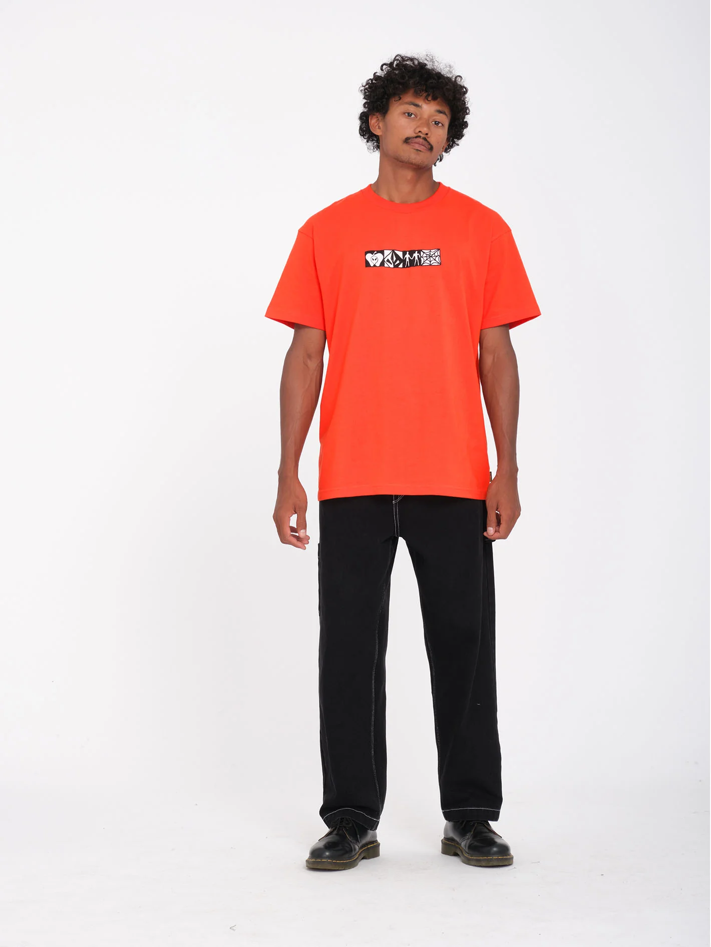Keutchi 3 T-Shirt - Bright Red - Image 7