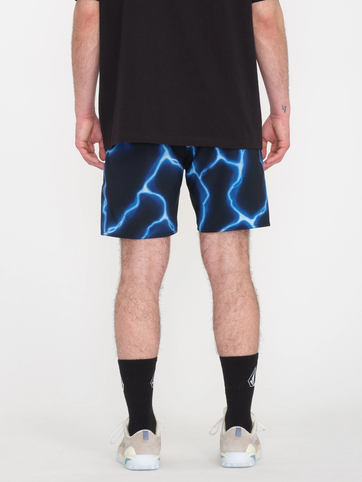 T Spinks Ascender 18" Short - BLACK - Image 2