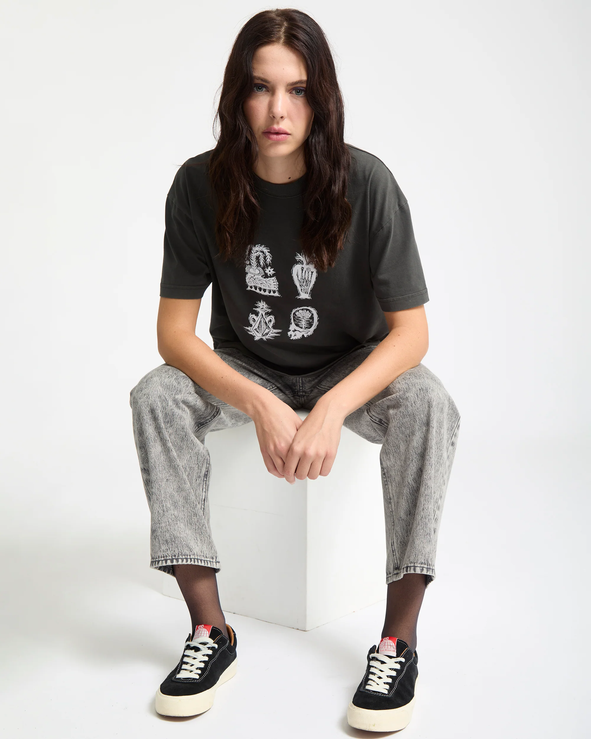Vaderetro 1 T-Shirt - Vintage Black - Image 5
