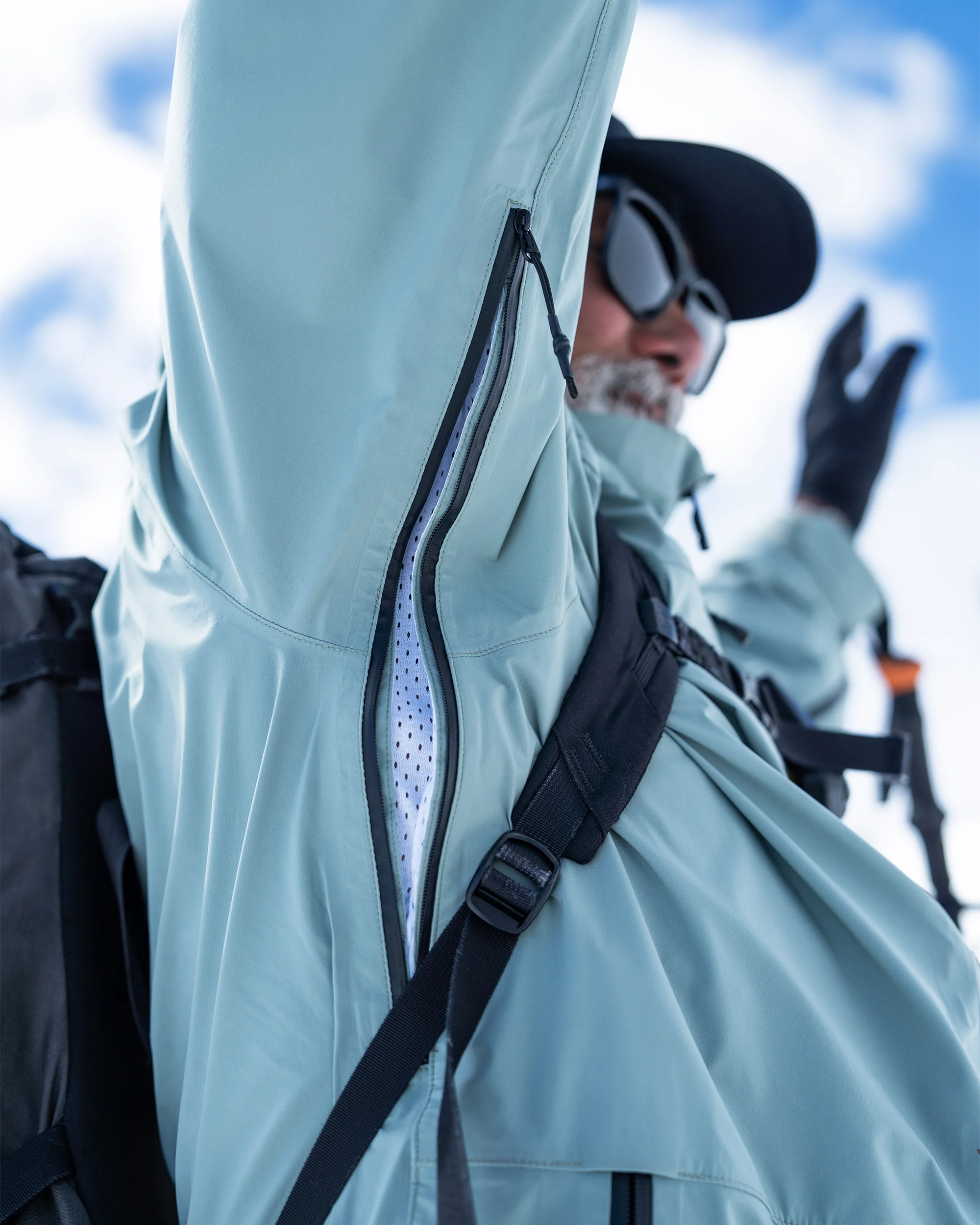 Guch Stretch Gore-Tex Jacket - Agave - Image 14
