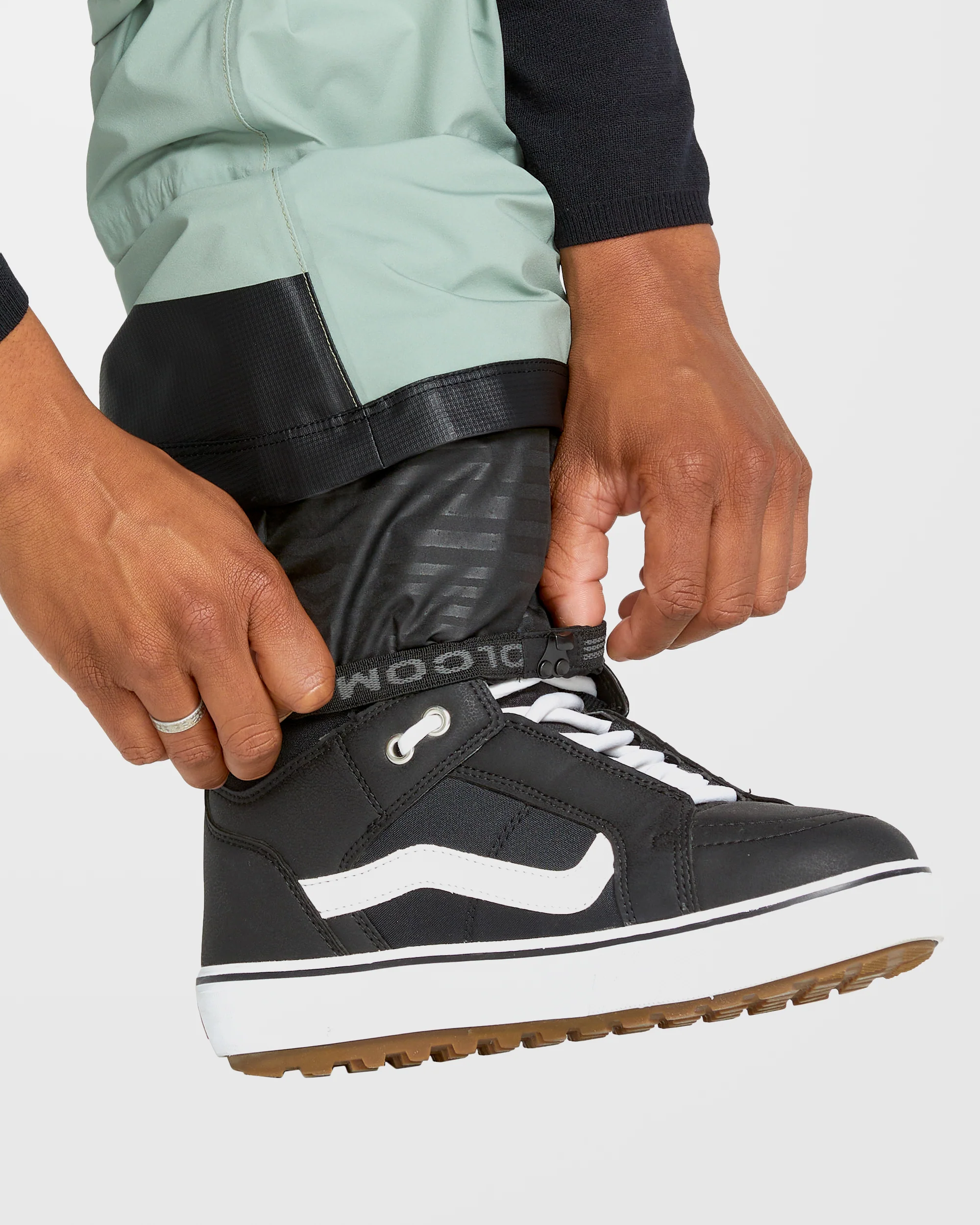 Guch Stretch Gore-Tex Trousers - Agave - Image 11