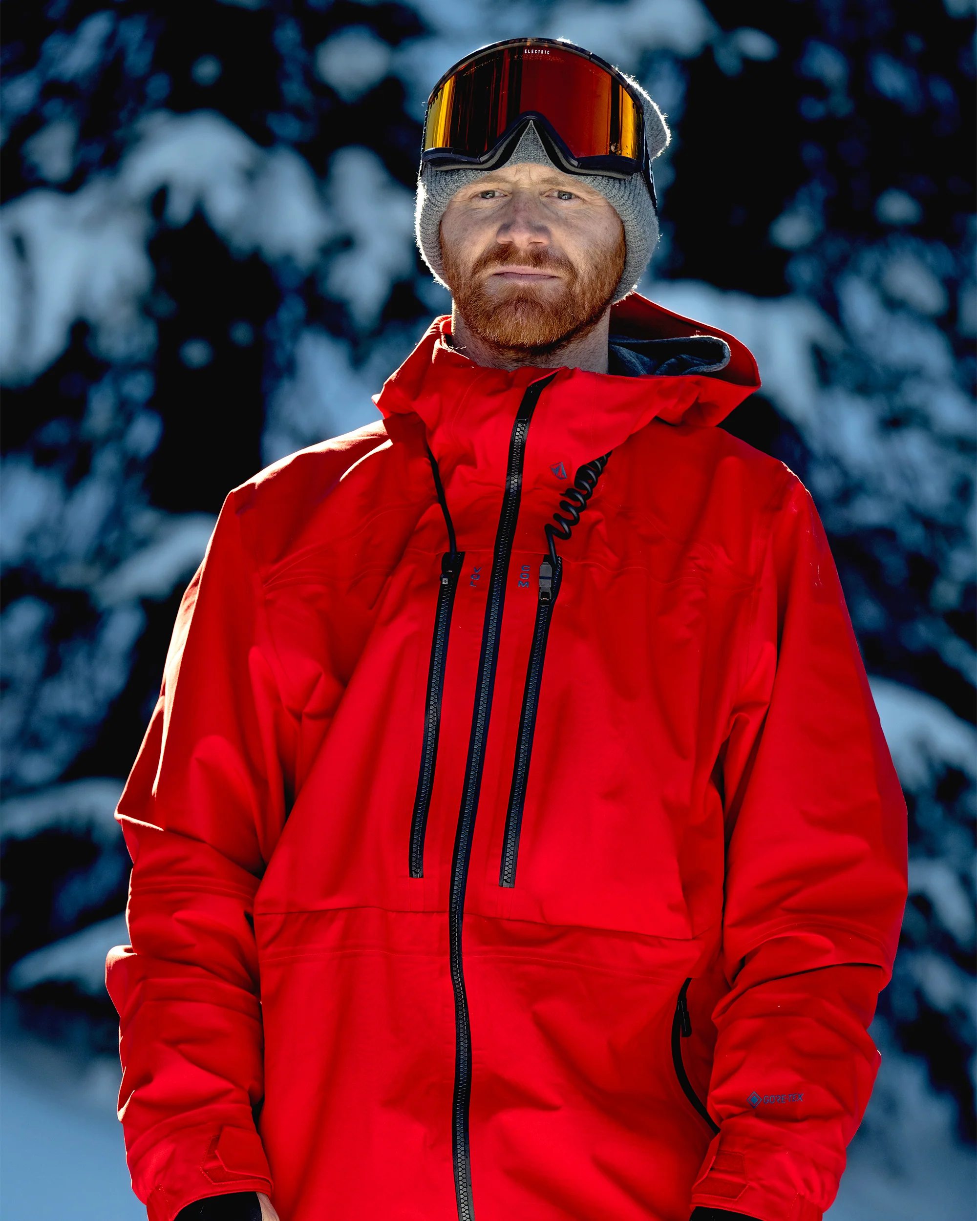 Guide Gore-Tex Jacket - Crimson - Image 10