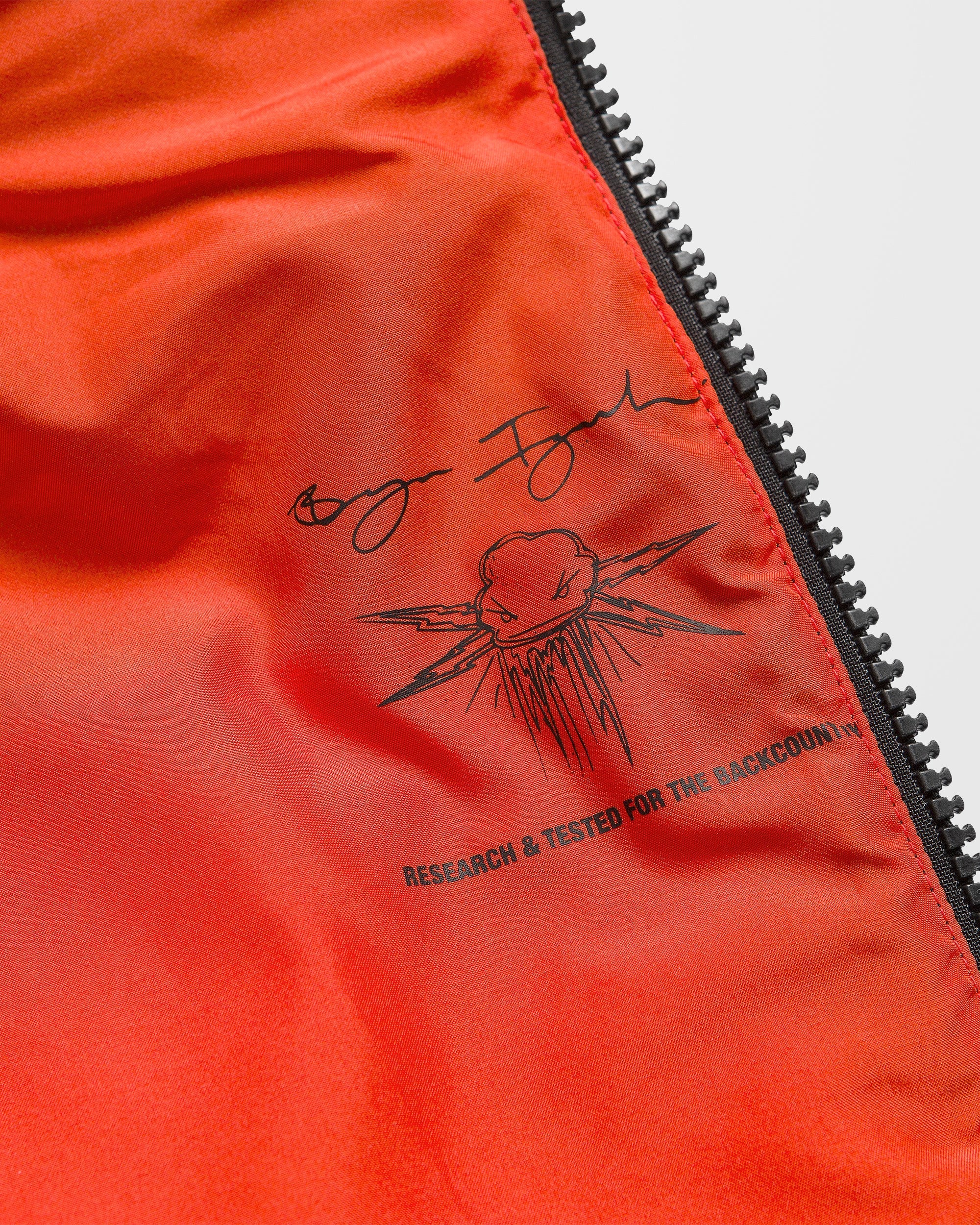 Iguchi Slack Vest - Black - Image 6