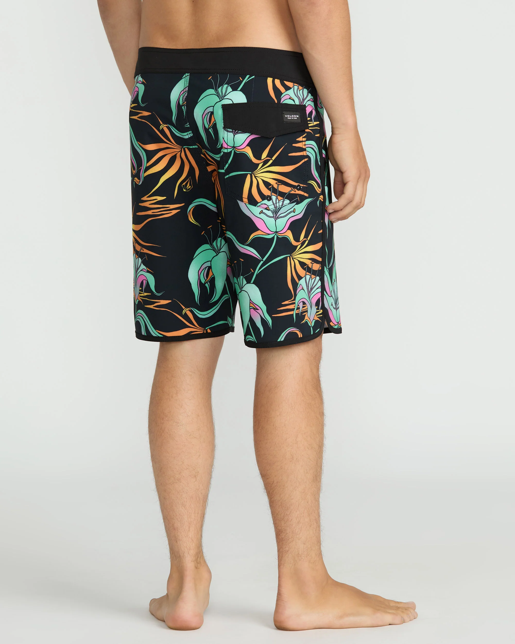 Infuse Scallop Mod 19" Boardshort - Black Green - Image 5