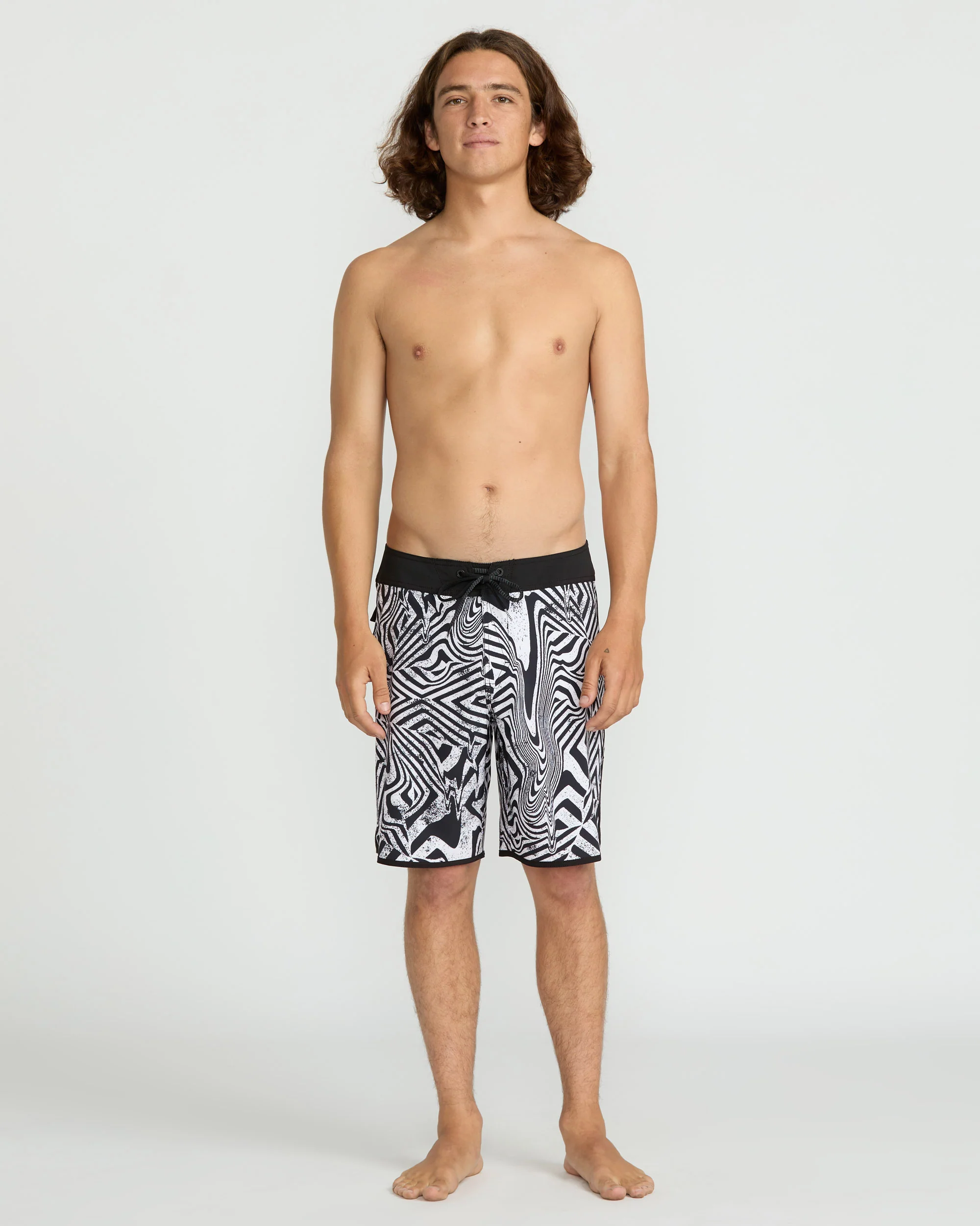Infuse Scallop Mod 19" Boardshort - White Black - Image 3