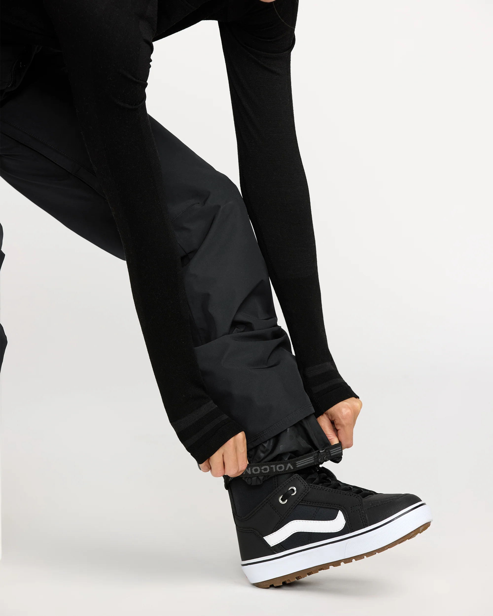 Kanyon Insulated Gore-Tex Trousers - Black - Image 6