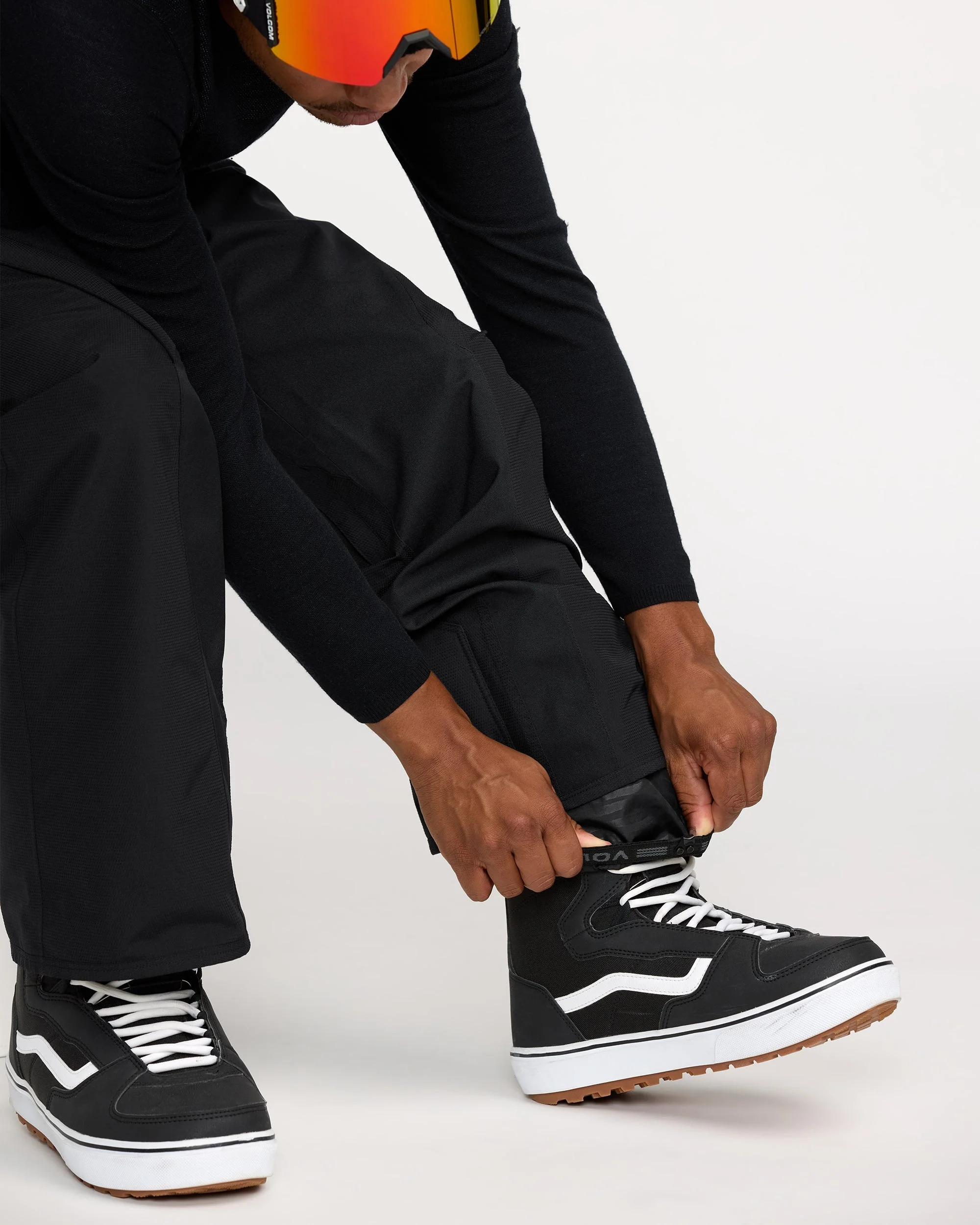 Kleveland Trousers - Black - Image 11