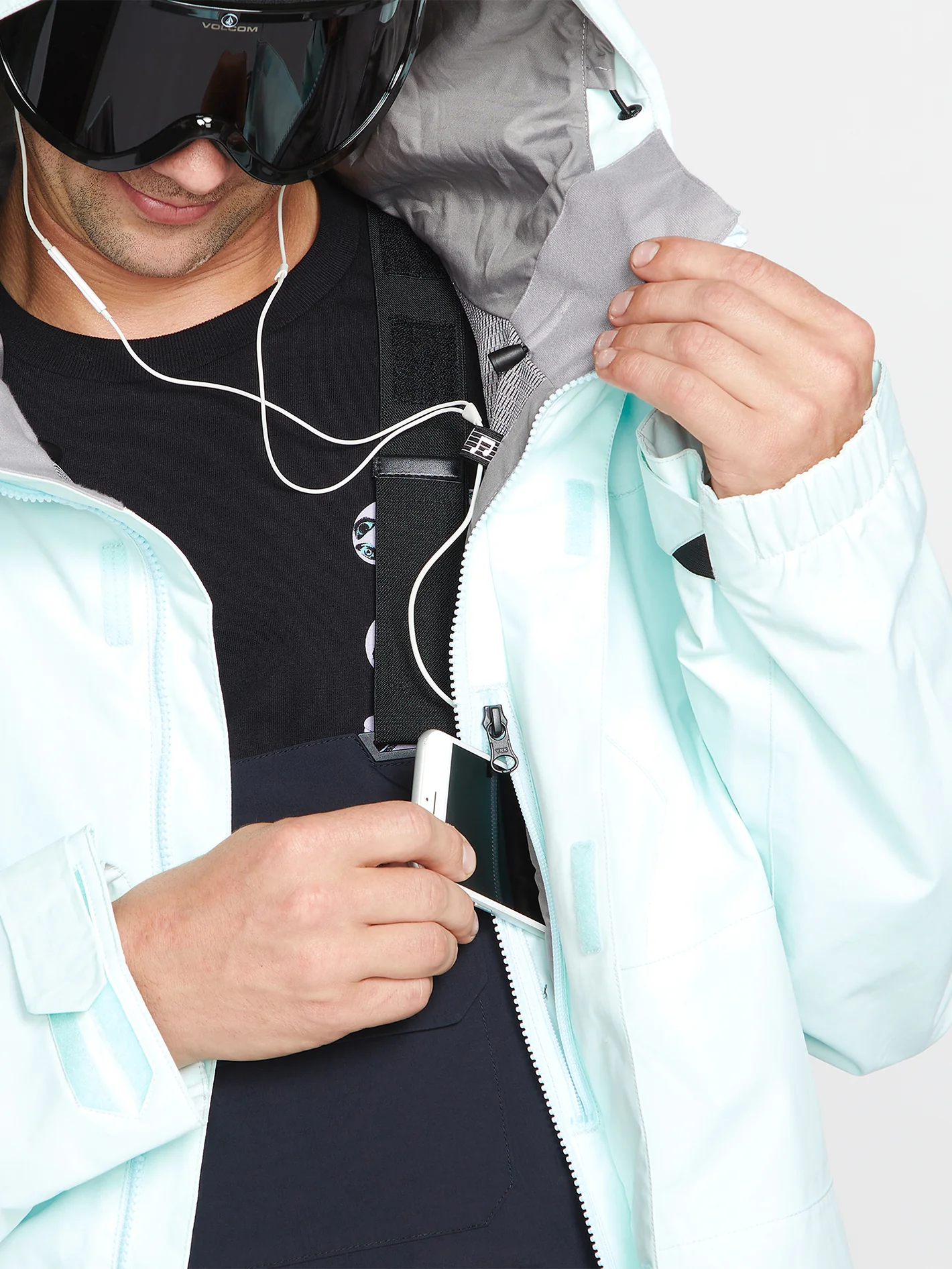 L Gore-Tex Jacket - Sky - Image 15